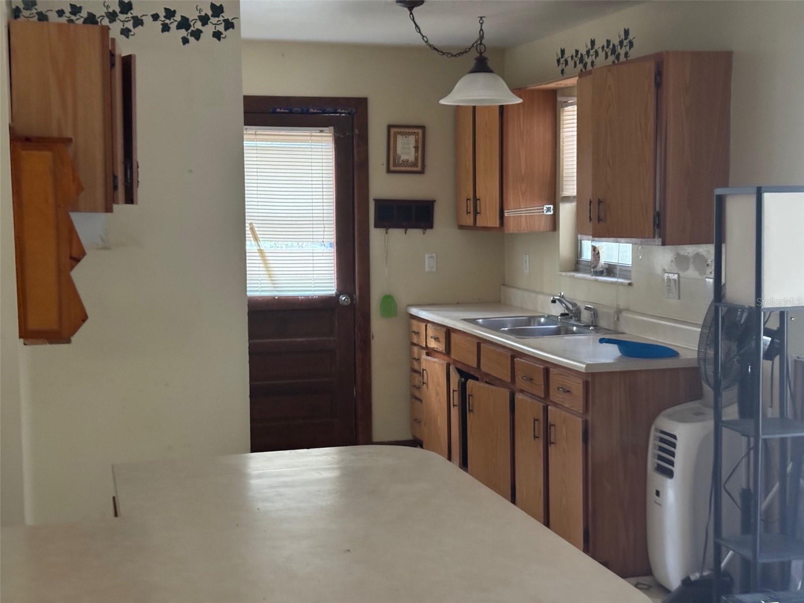 Image 11 of 32 For 5435 204th Avenue