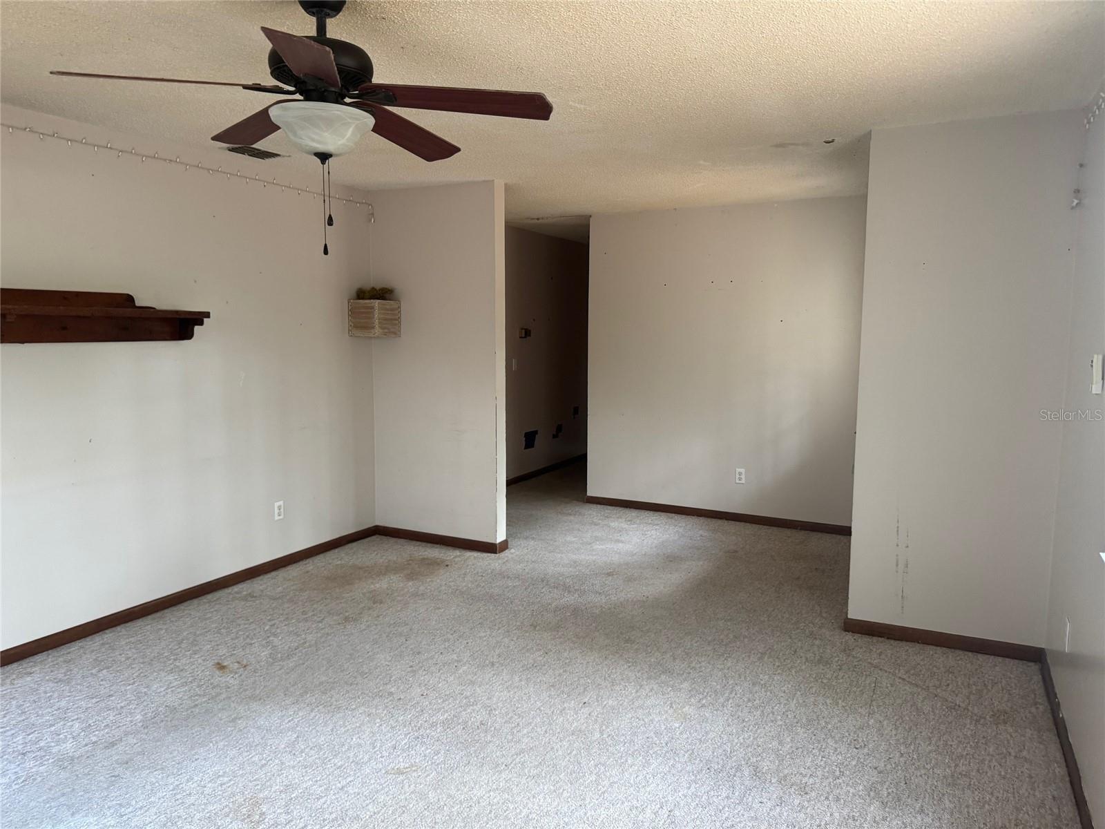 Image 17 of 32 For 5435 204th Avenue