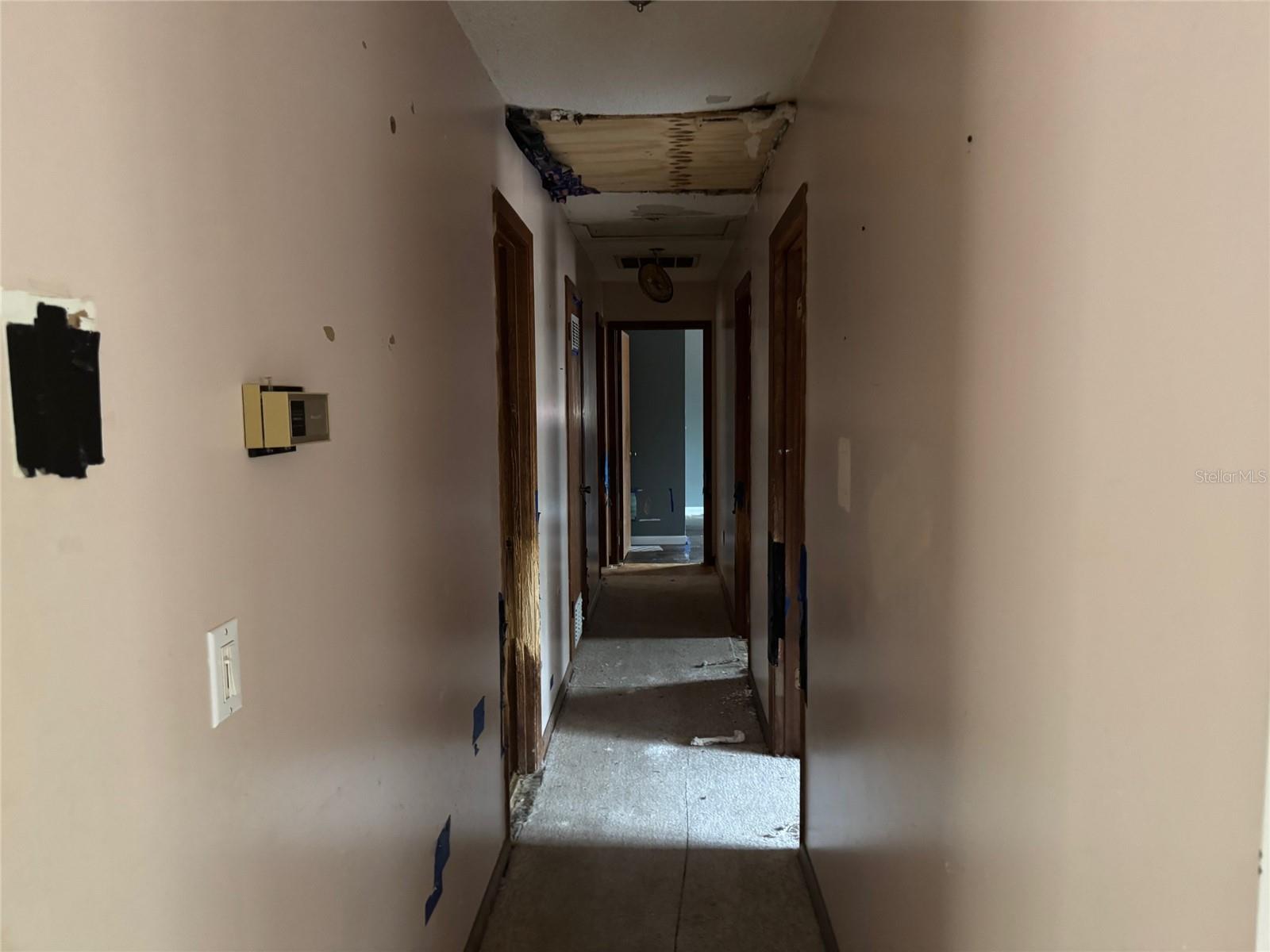 Image 18 of 32 For 5435 204th Avenue