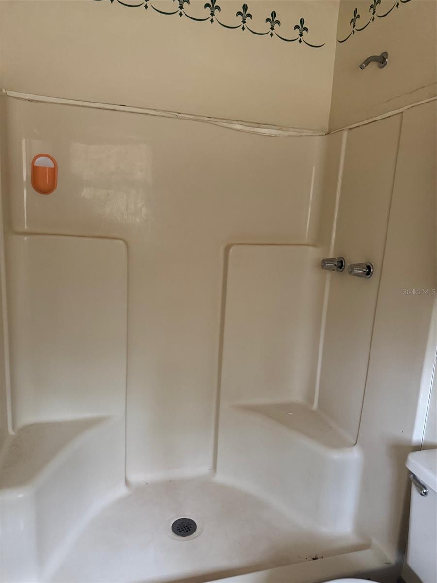 Image 25 of 32 For 5435 204th Avenue