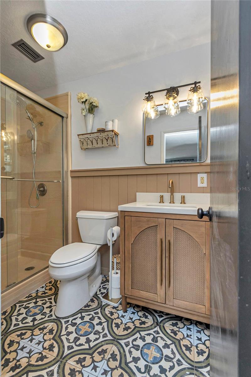 Image 35 of 56 For 1152 42nd Avenue