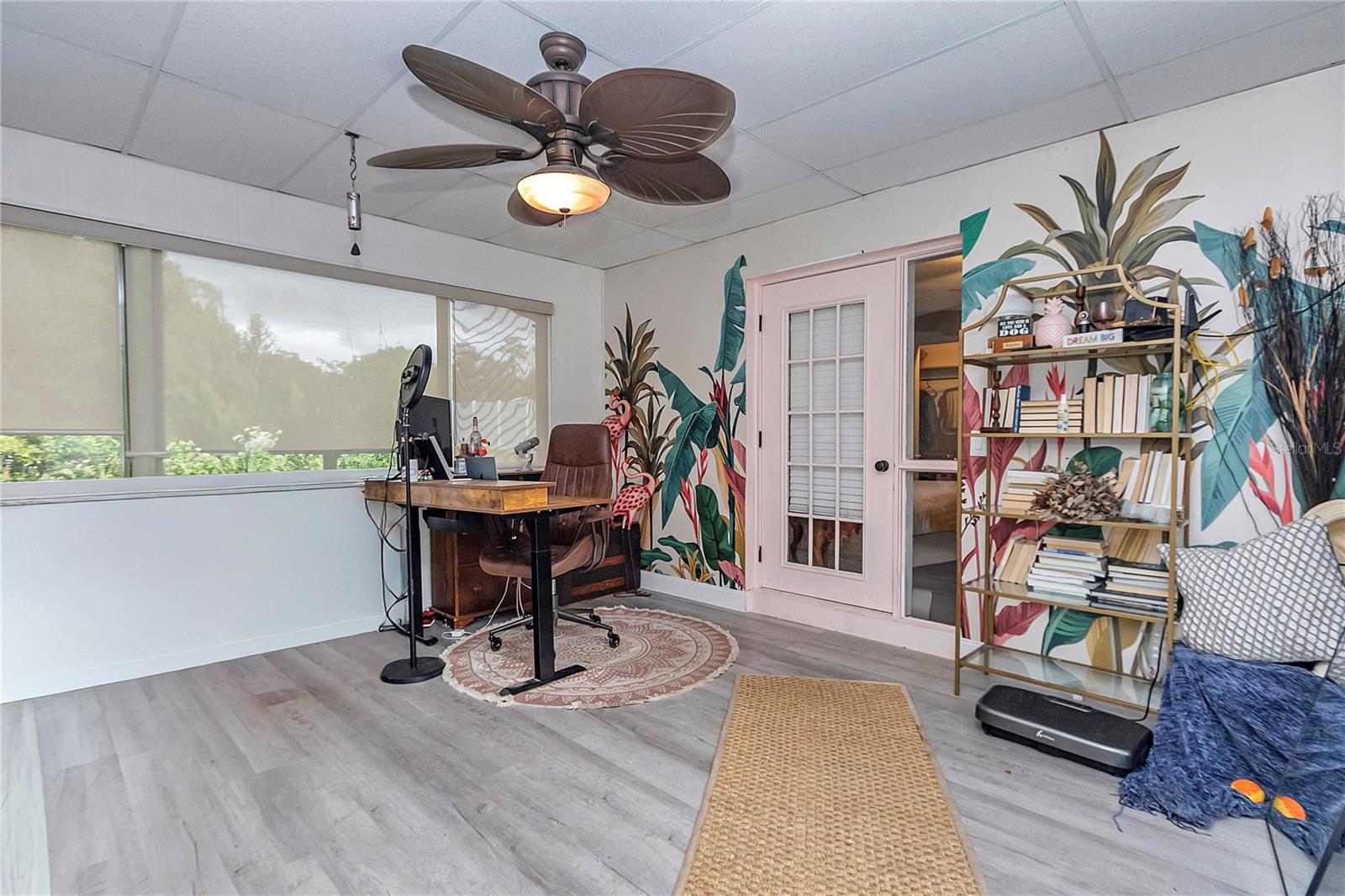 Image 36 of 56 For 1152 42nd Avenue