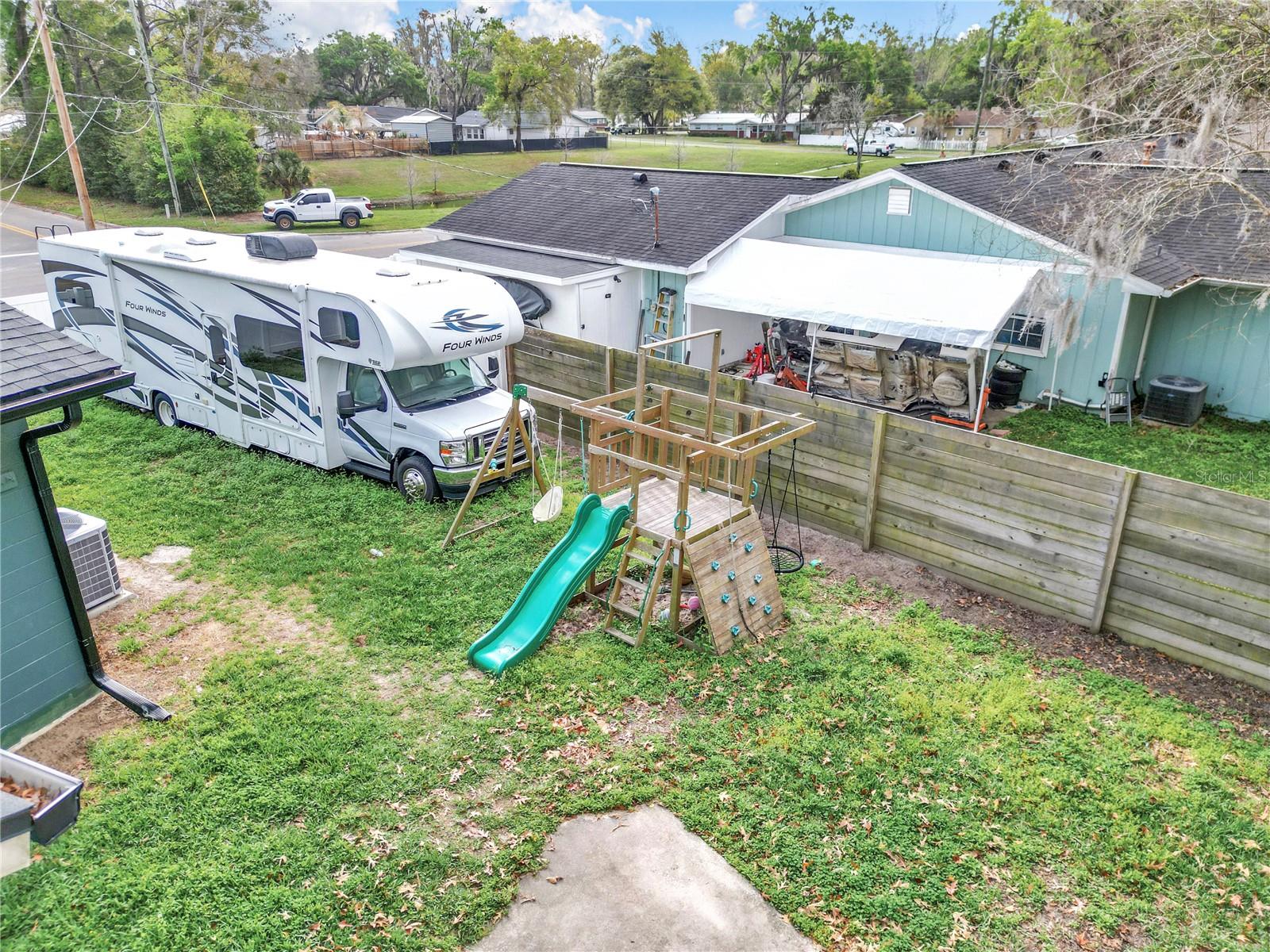 Image 47 of 56 For 1152 42nd Avenue