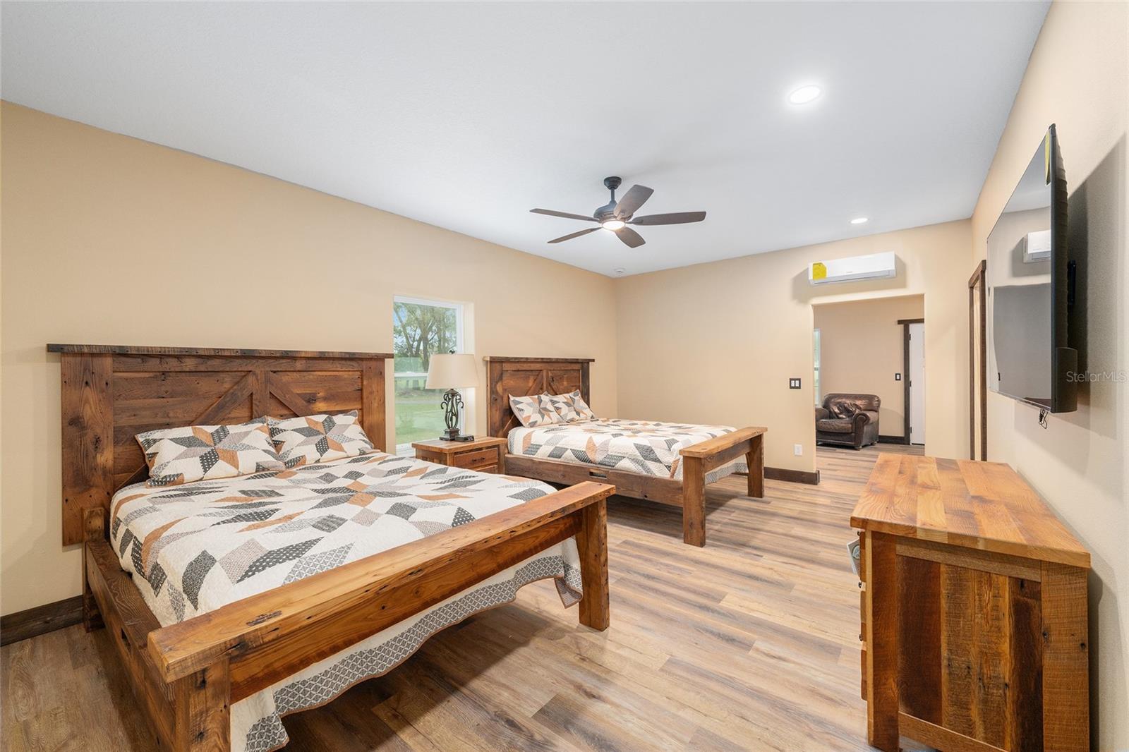 Image 20 of 53 For 13869 Hwy 475