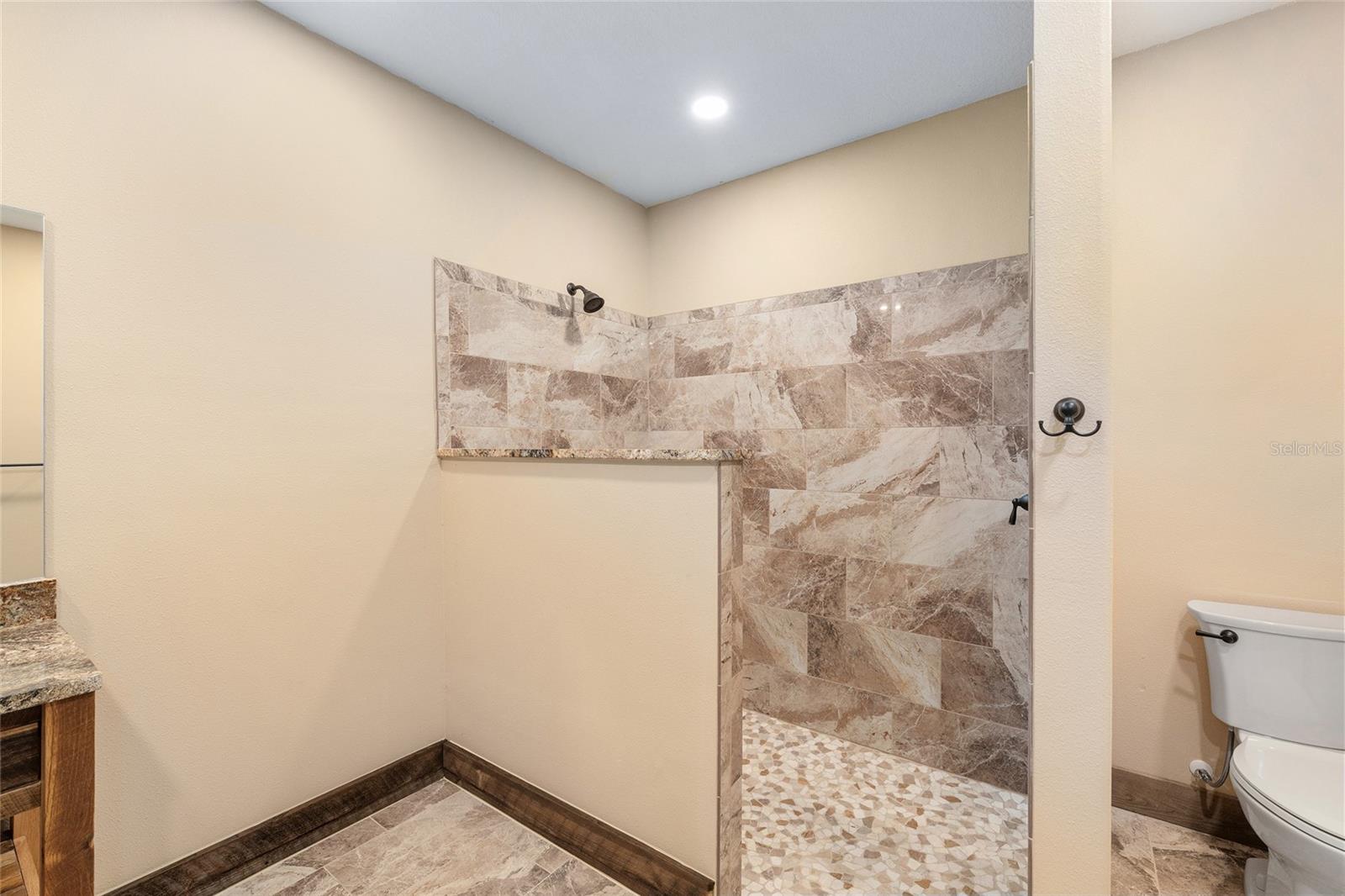 Image 24 of 53 For 13869 Hwy 475