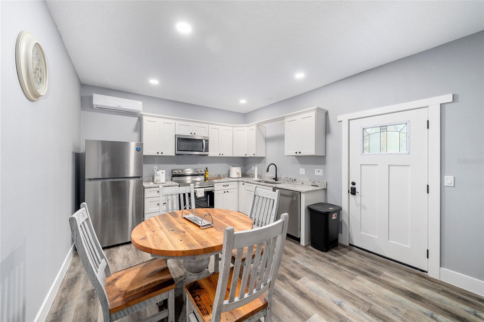 Image 32 of 53 For 13869 Hwy 475