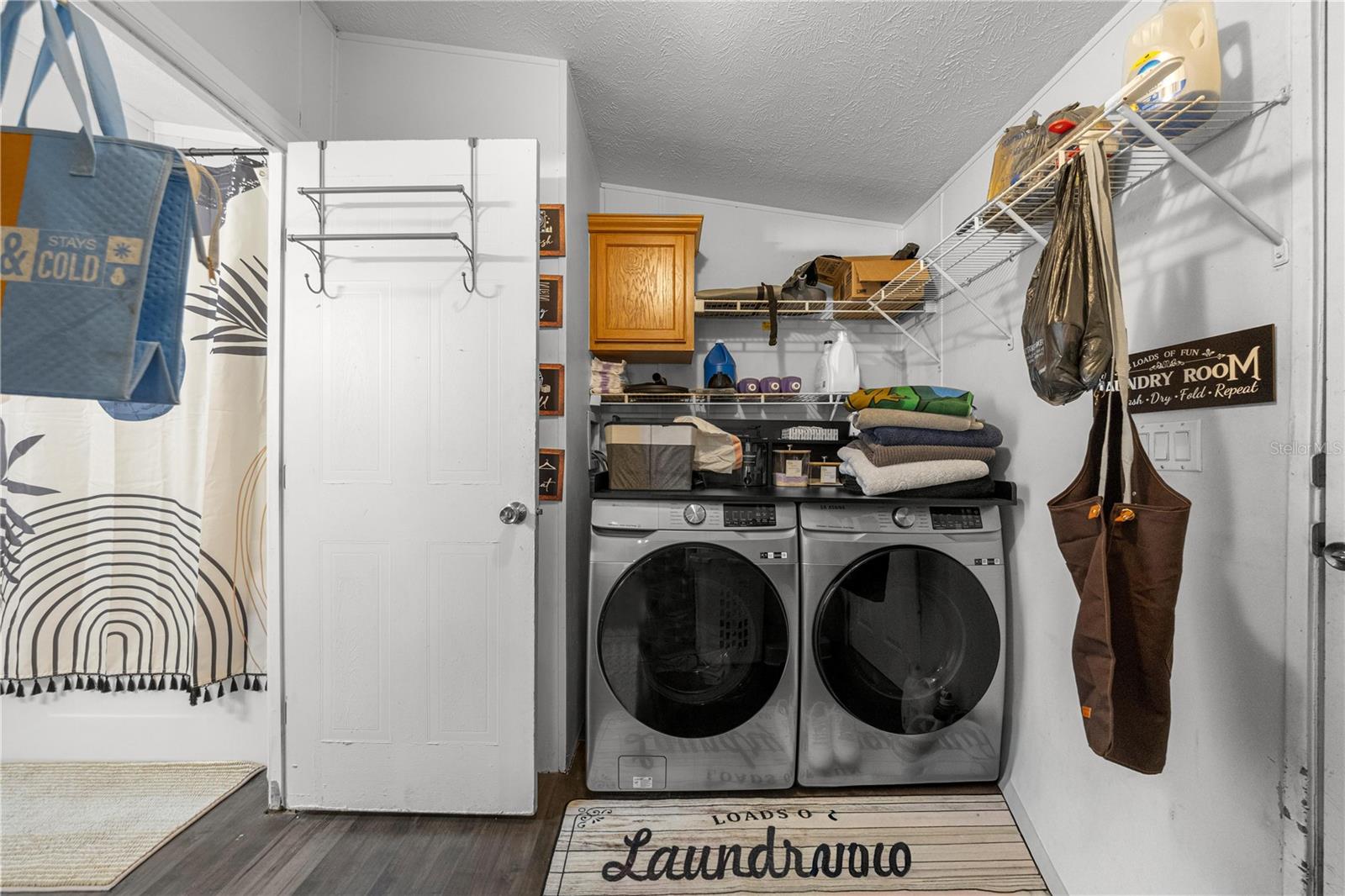 Image 22 of 30 For 2061 165th Court Road