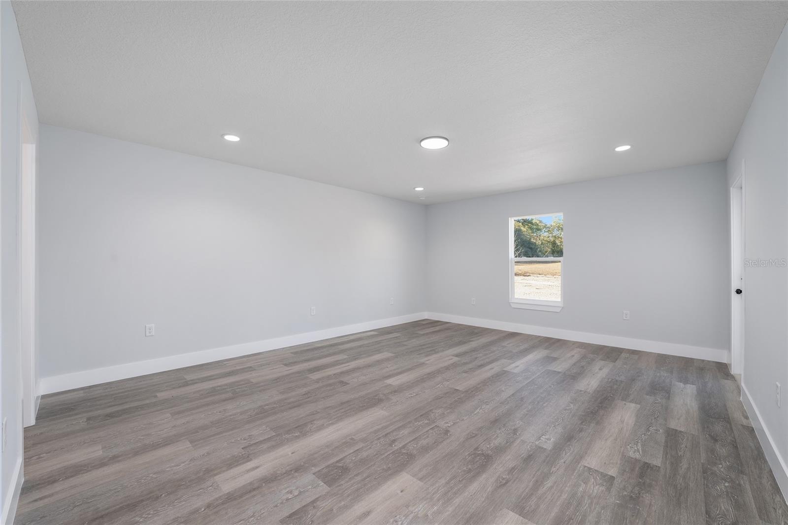 Image 23 of 27 For 4310 157th Terrace