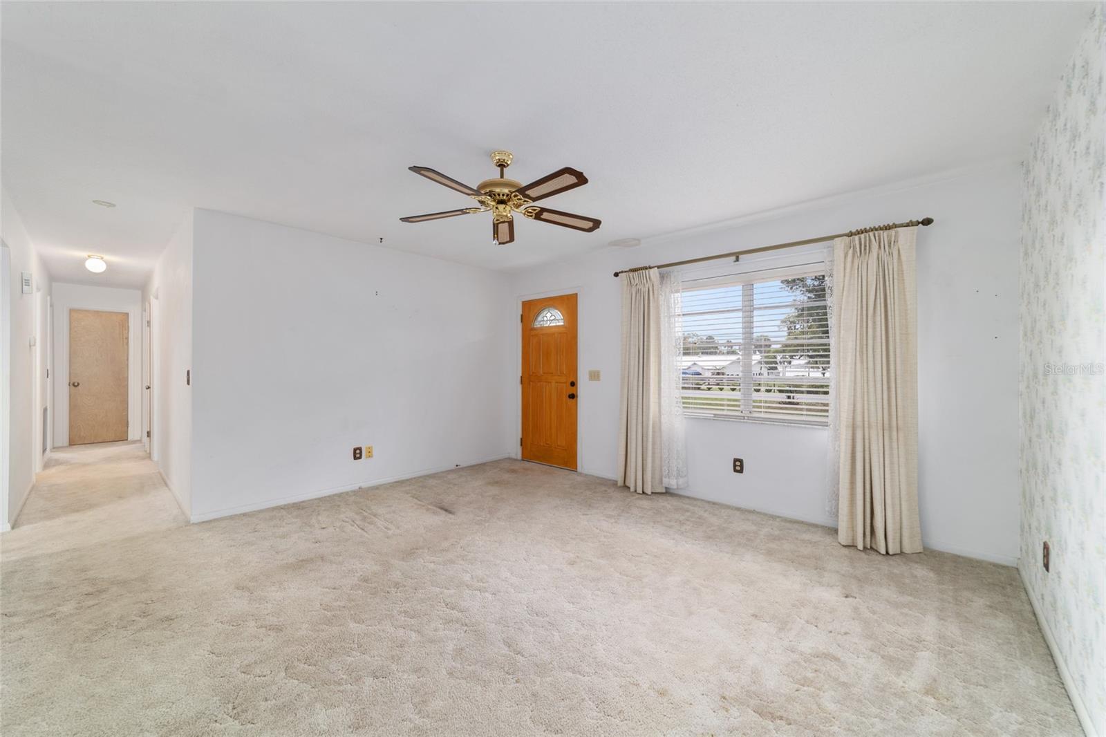 Image 6 of 39 For 10496 Sunset Harbor Road