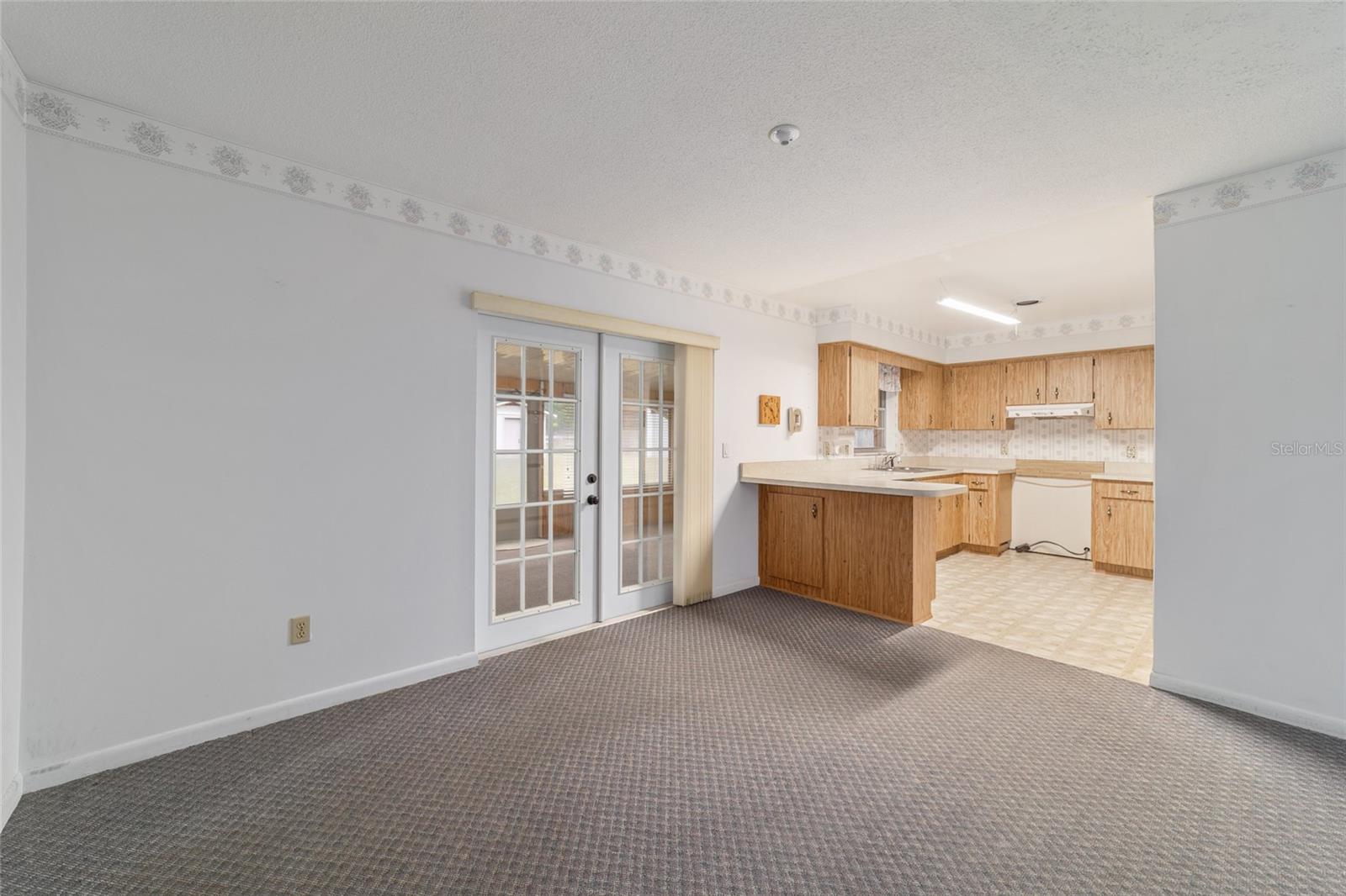 Image 8 of 39 For 10496 Sunset Harbor Road