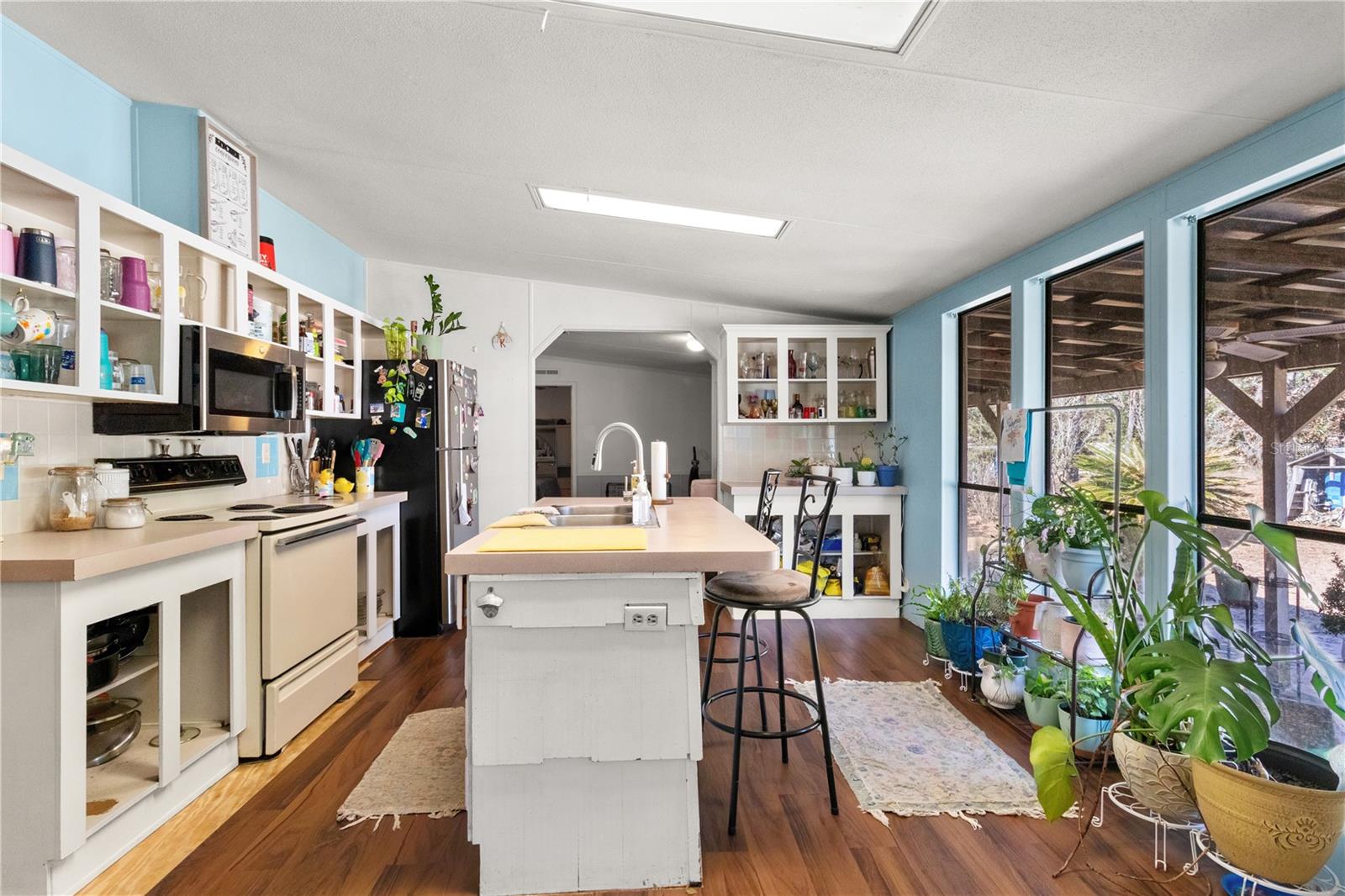 Image 12 of 20 For 14930 2nd Lane