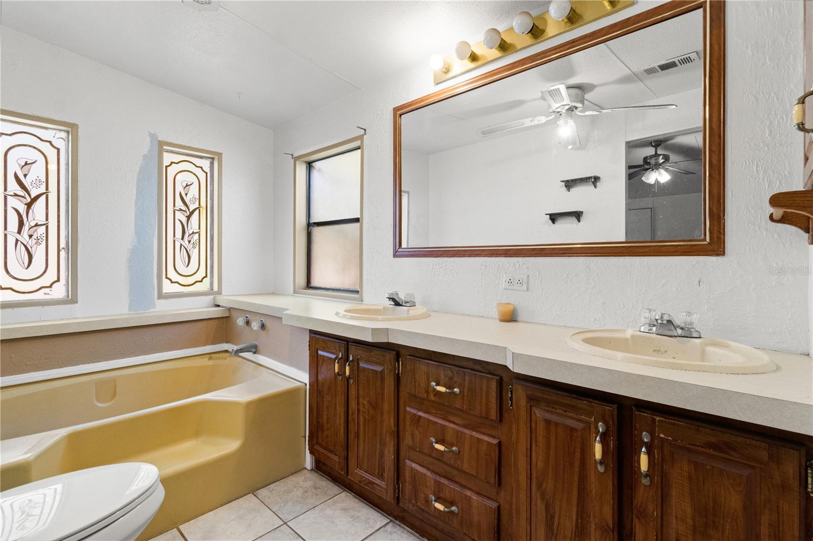 Image 15 of 20 For 14930 2nd Lane