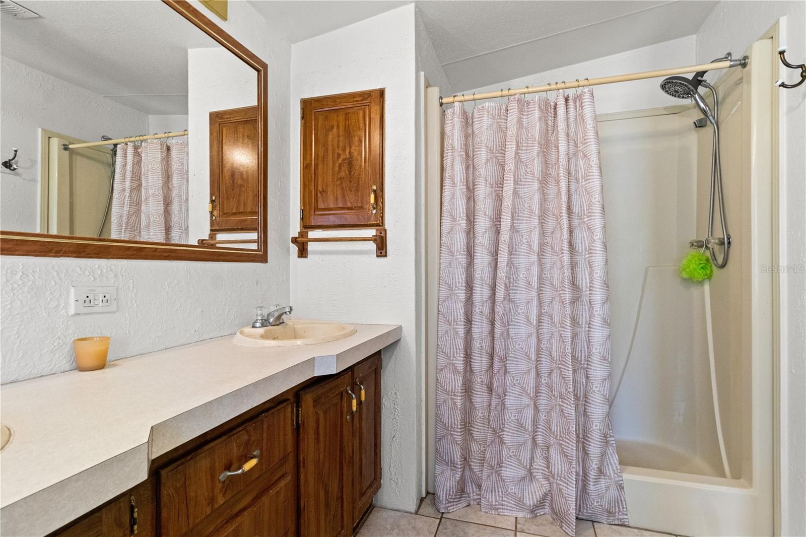 Image 16 of 20 For 14930 2nd Lane