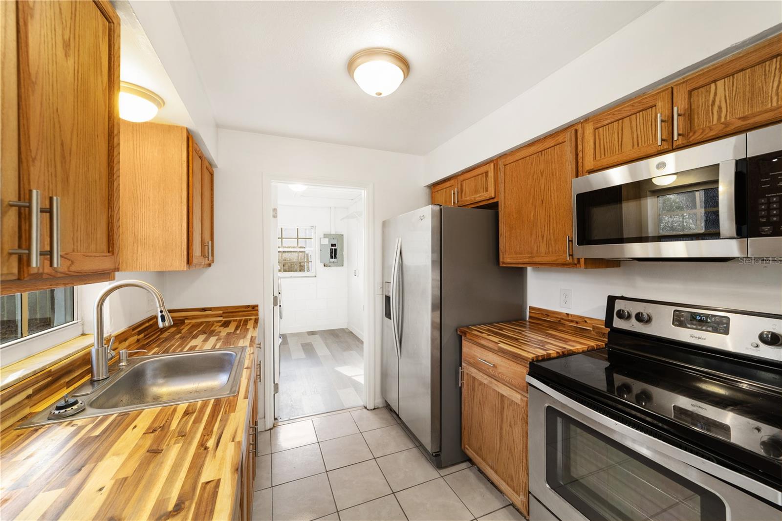 Image 15 of 29 For 2216 38th Street