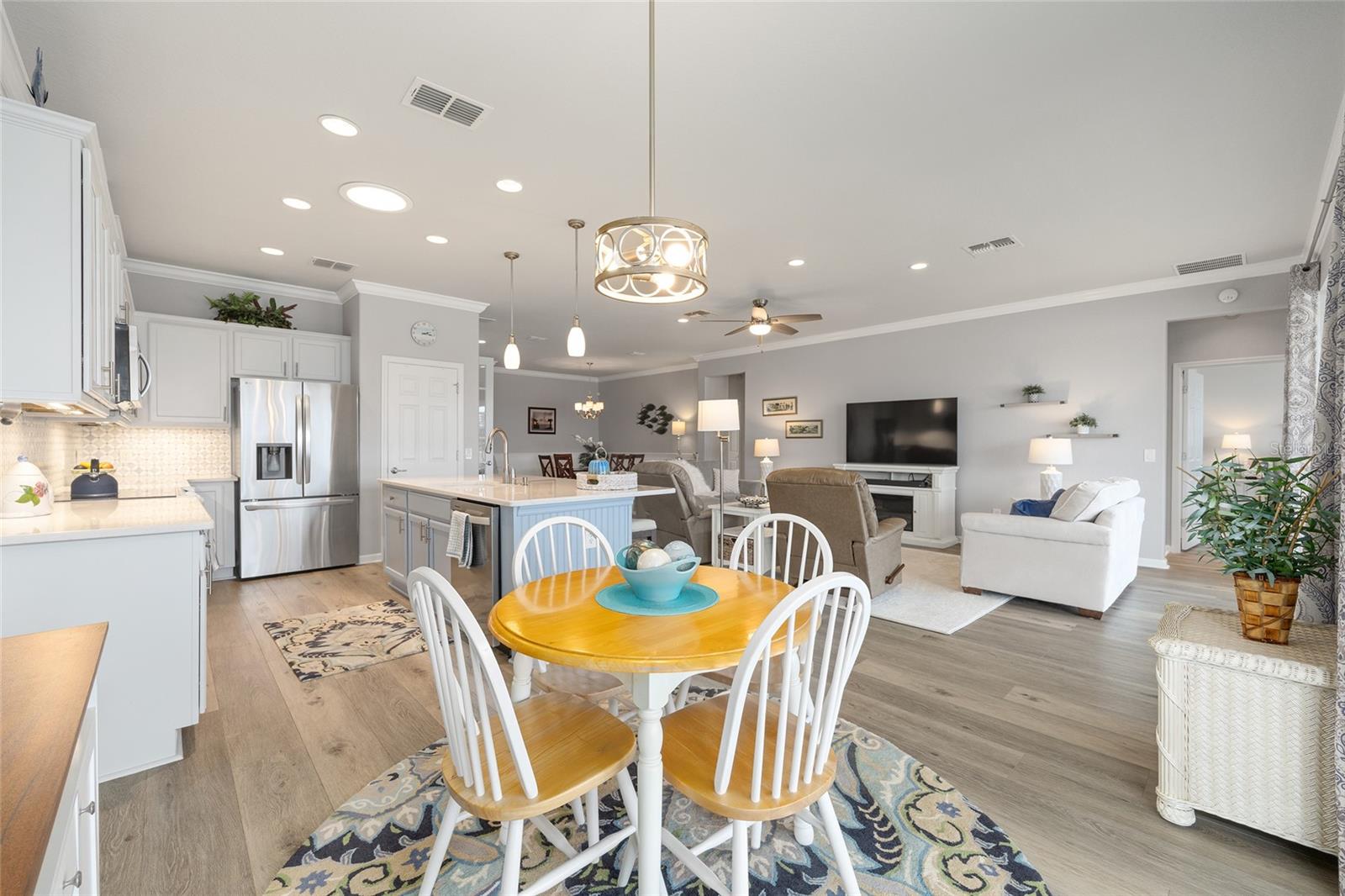 Image 24 of 77 For 9299 66th Loop