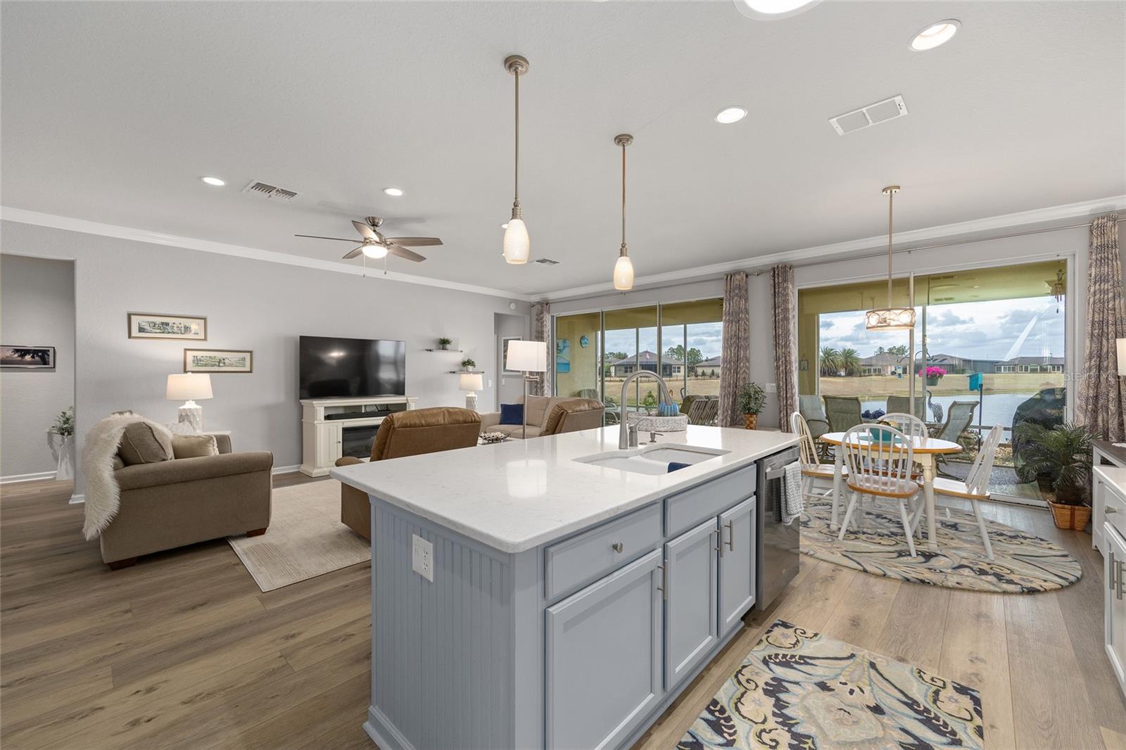 Image 29 of 77 For 9299 66th Loop