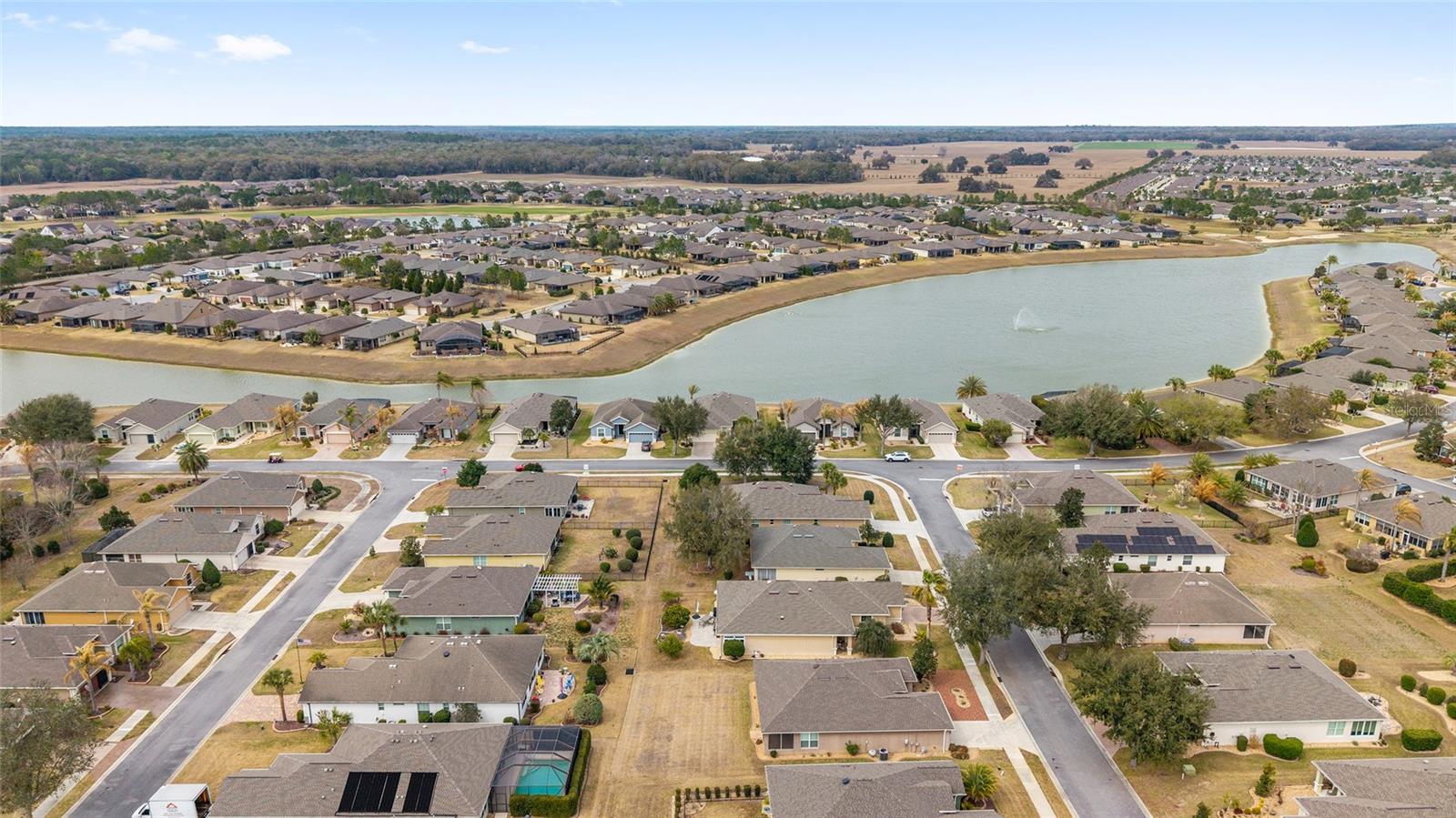 Image 55 of 77 For 9299 66th Loop