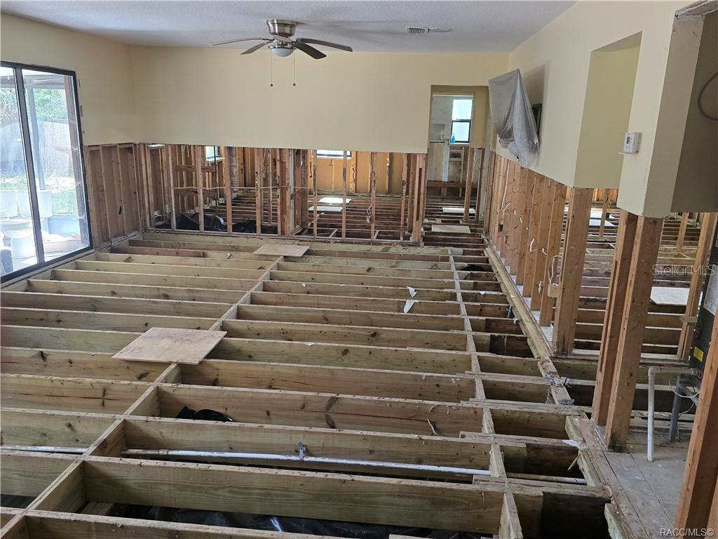 Image 11 of 14 For 4197 Concord Drive