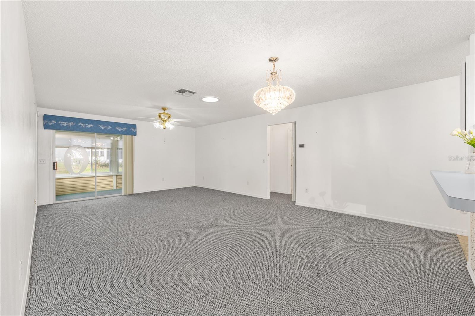 Image 10 of 32 For 2604 Privada Drive