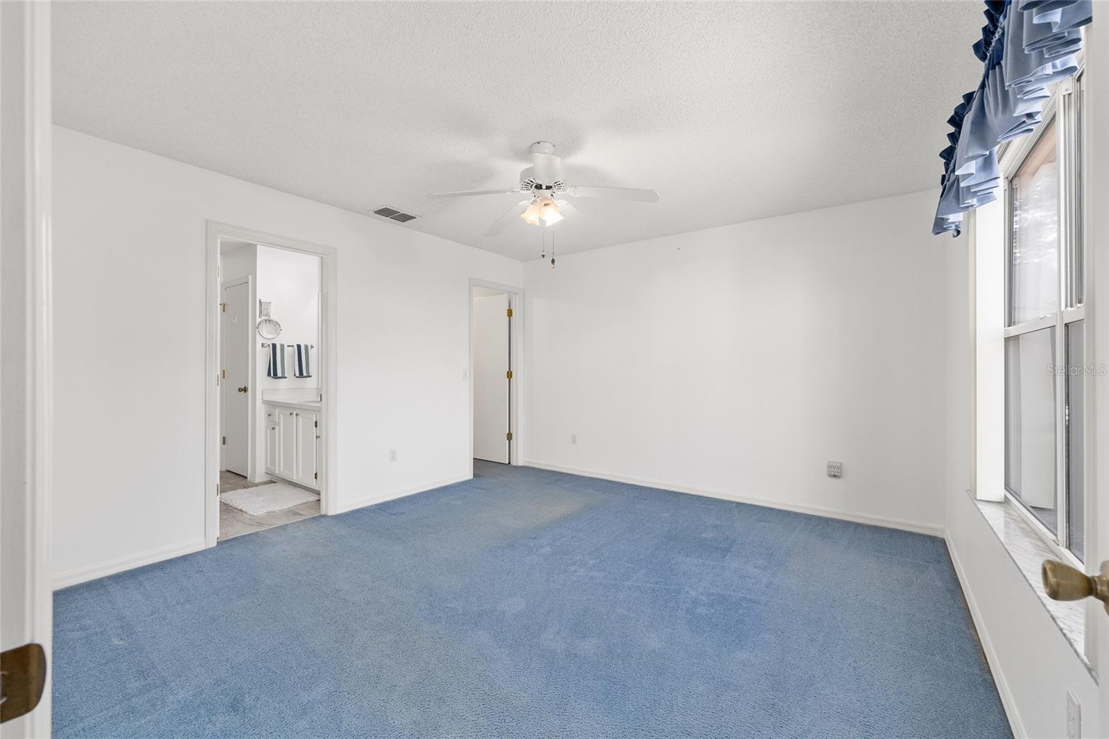 Image 14 of 32 For 2604 Privada Drive