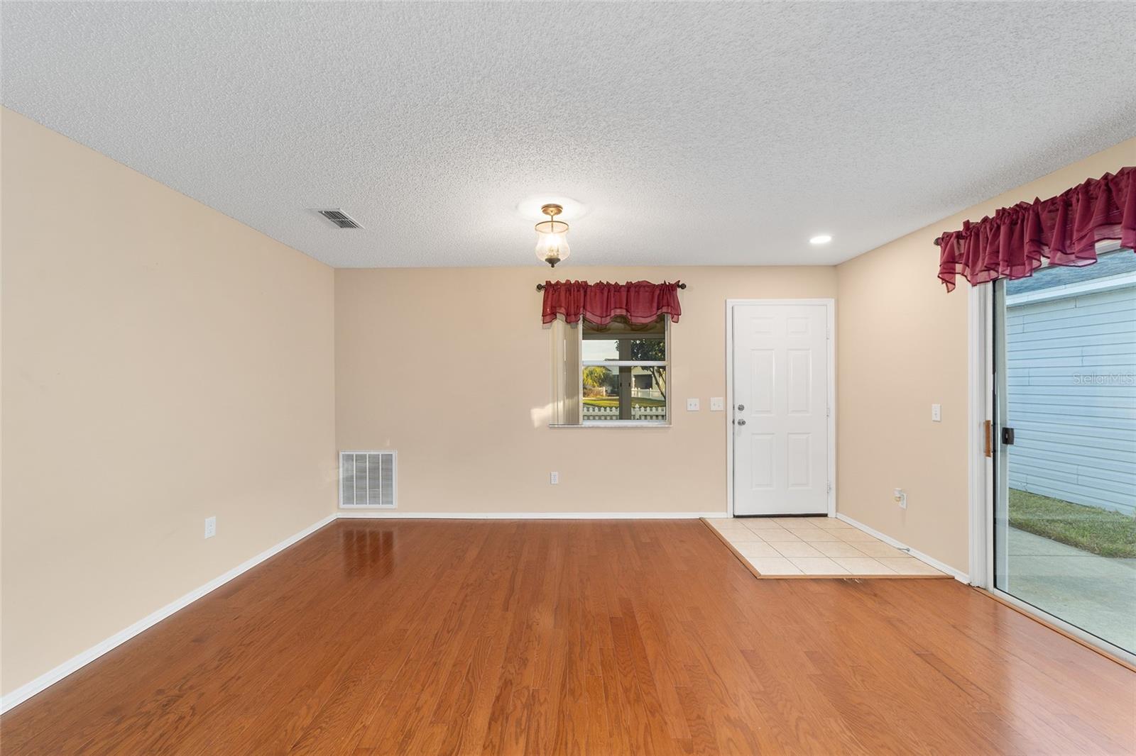 Image 15 of 53 For 1710 Morelos Road