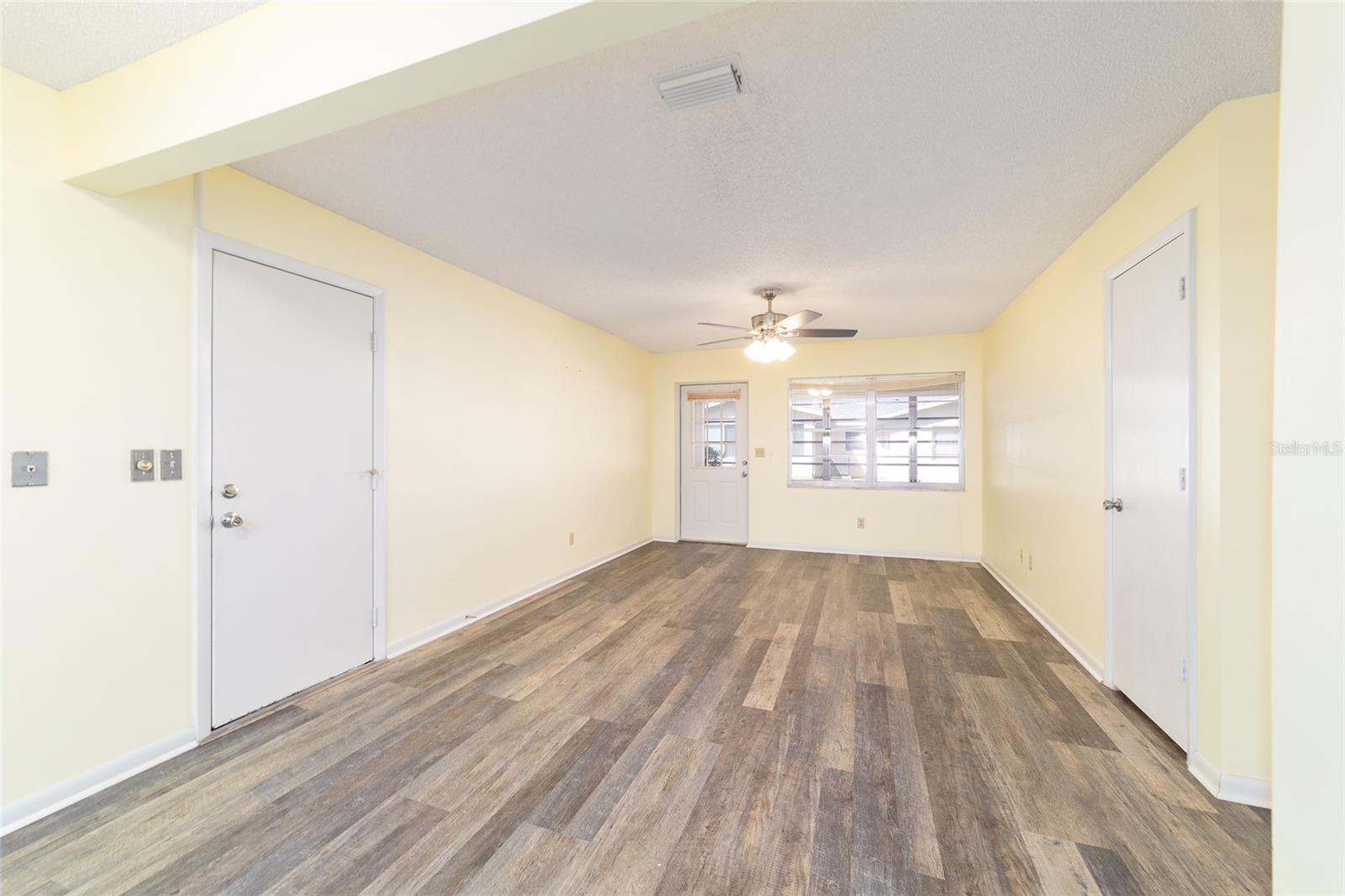 Image 20 of 48 For 8575 90th Lane B