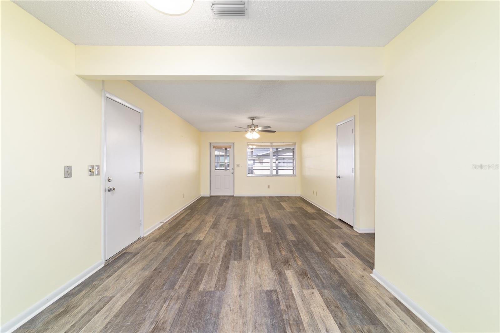 Image 21 of 48 For 8575 90th Lane B