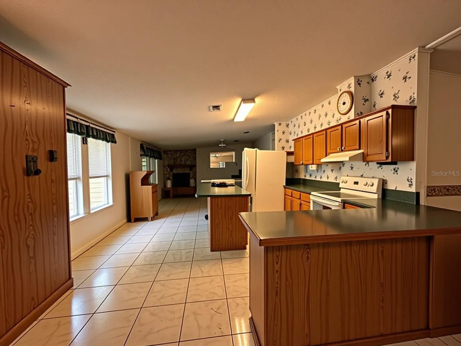 Image 11 of 21 For 2351 186th Lane