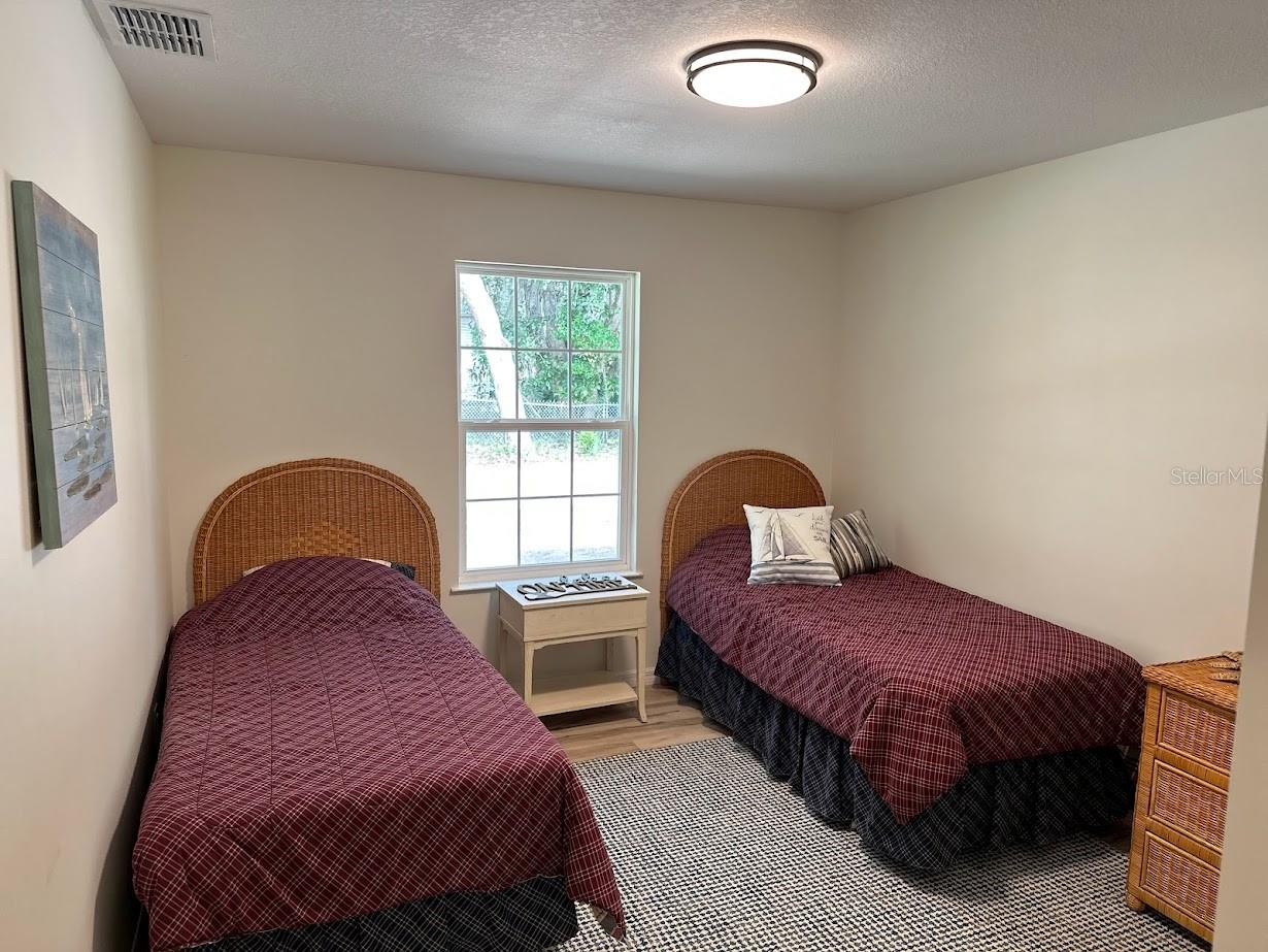 Image 14 of 24 For 24876 135th Lane