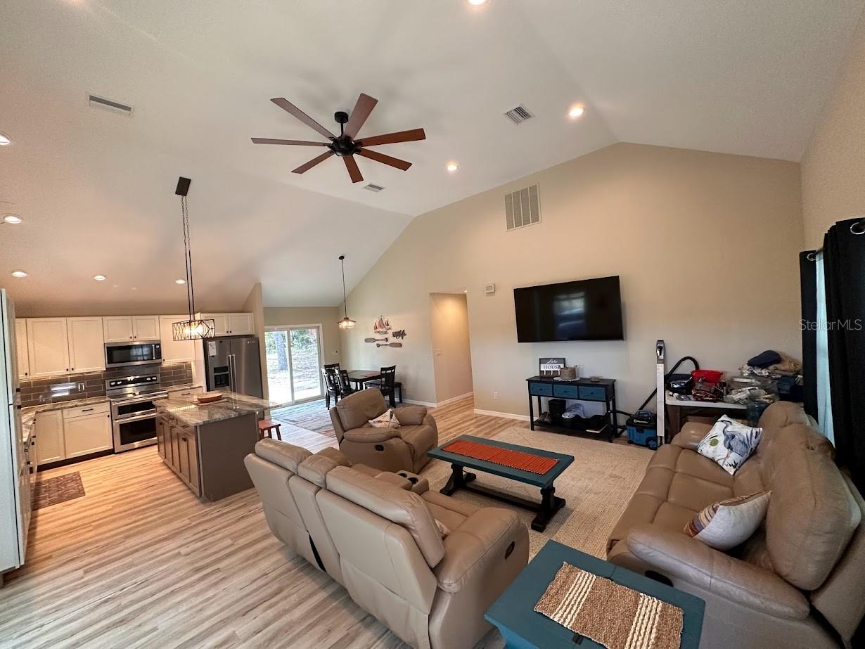 Image 3 of 24 For 24876 135th Lane