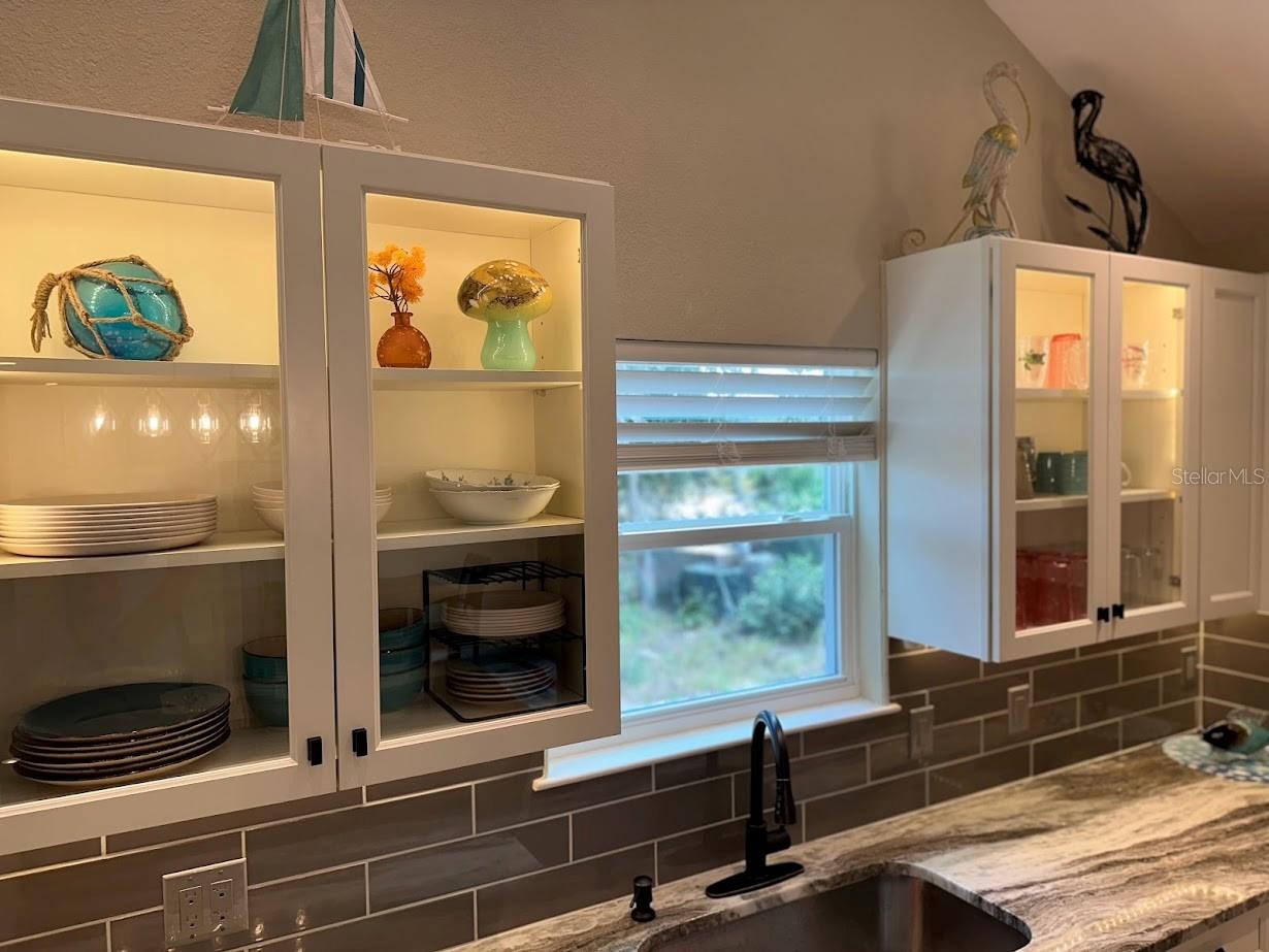 Image 6 of 24 For 24876 135th Lane