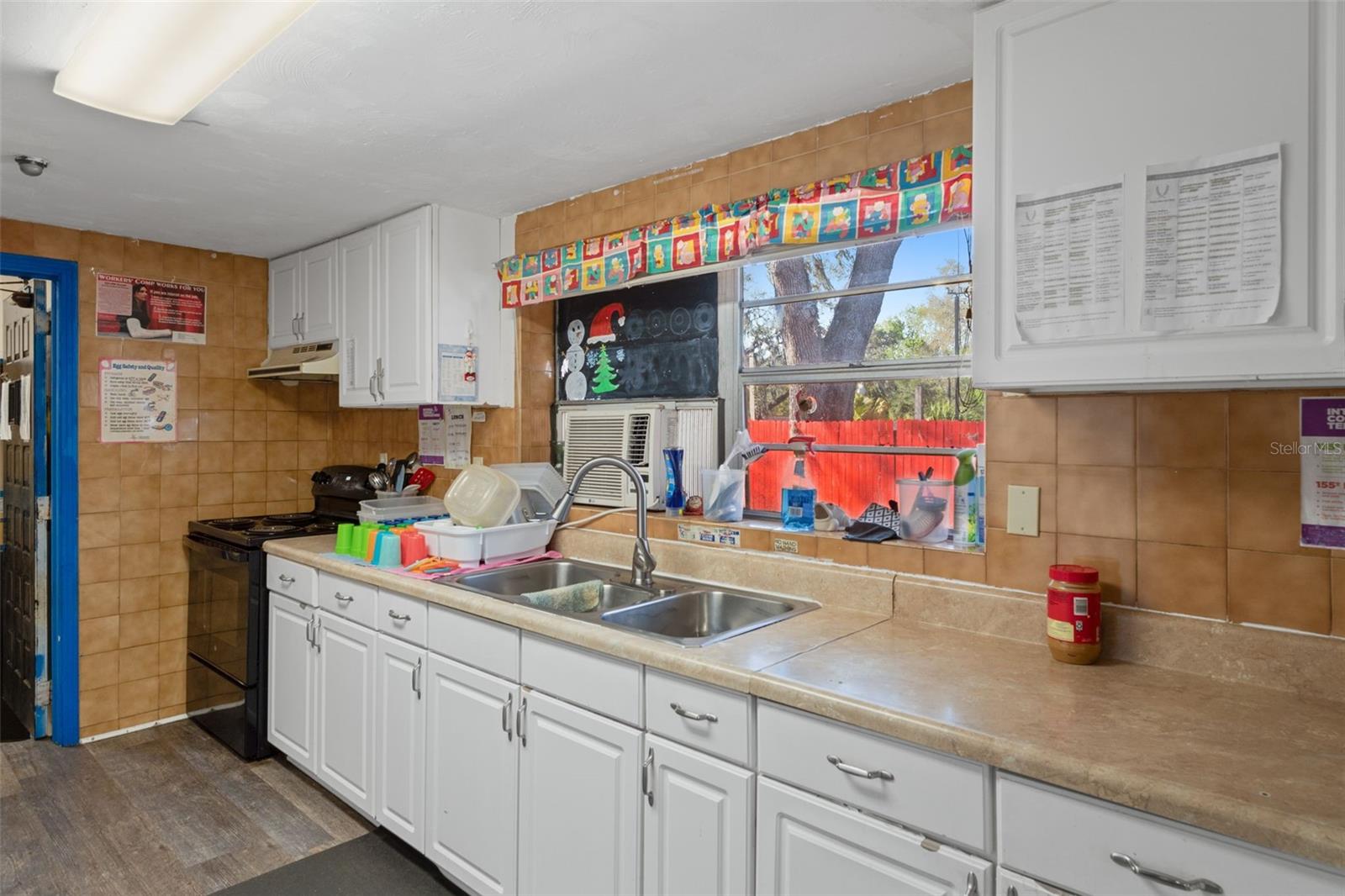 Image 20 of 64 For 639 1st Street