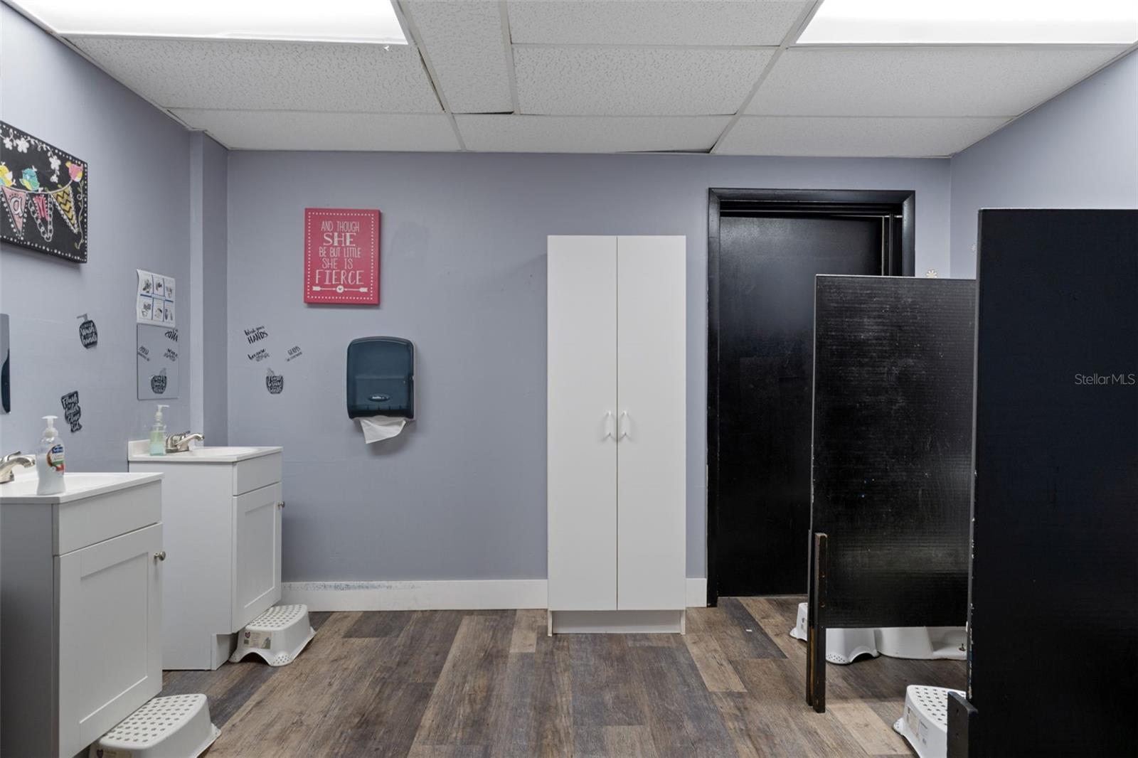 Image 48 of 64 For 639 1st Street