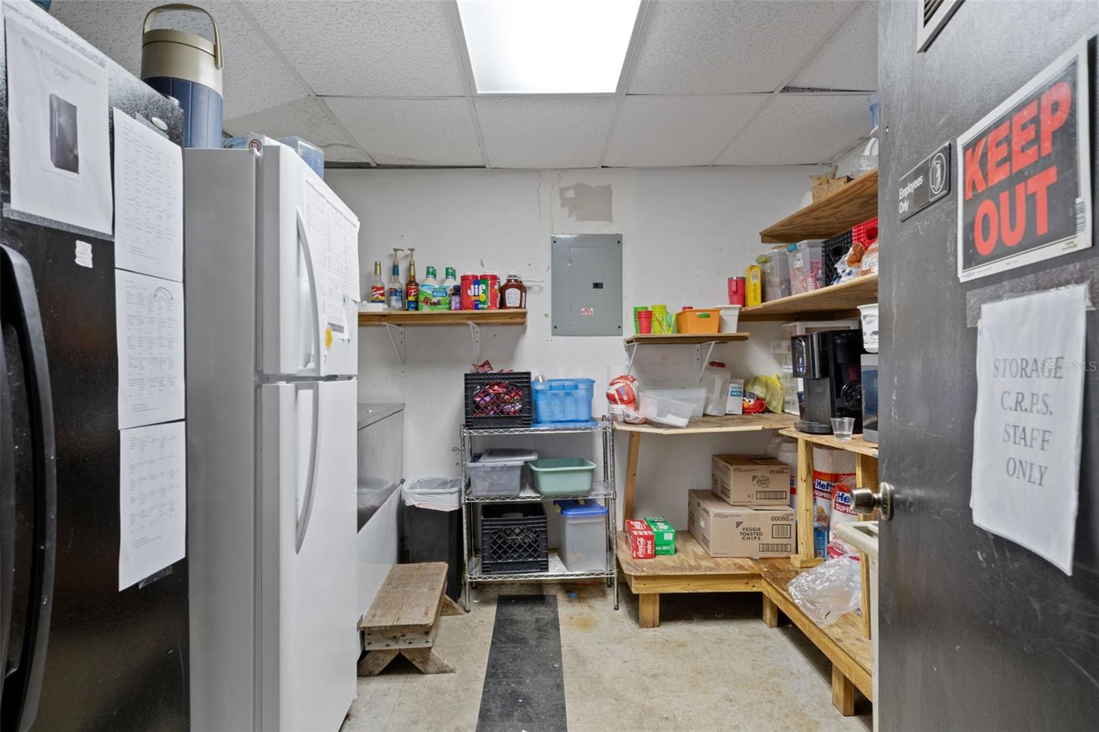 Image 50 of 64 For 639 1st Street