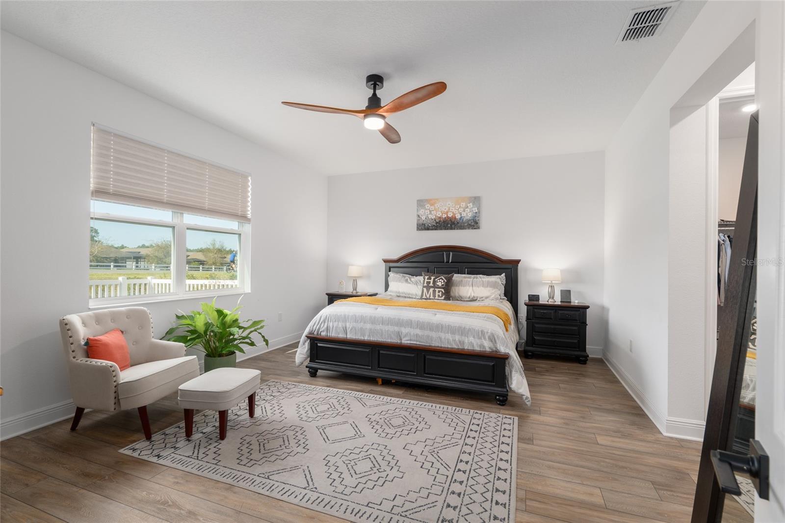 Image 25 of 51 For 9922 97th Lane