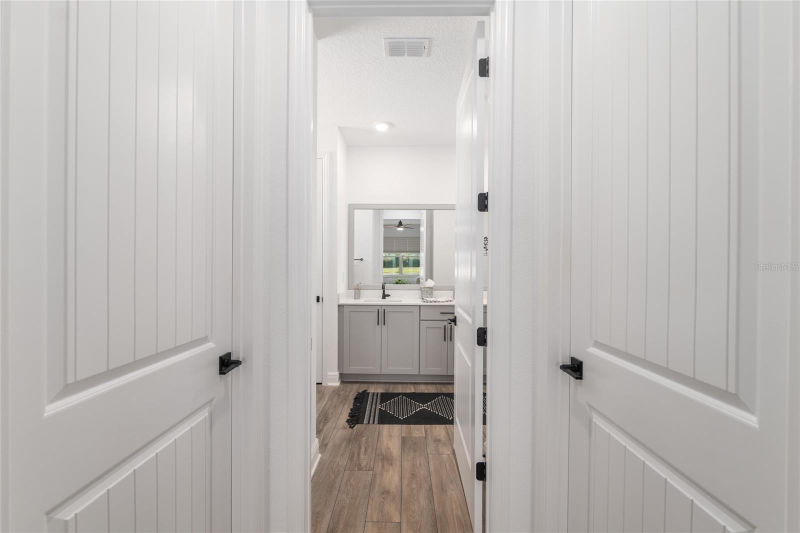 Image 29 of 51 For 9922 97th Lane