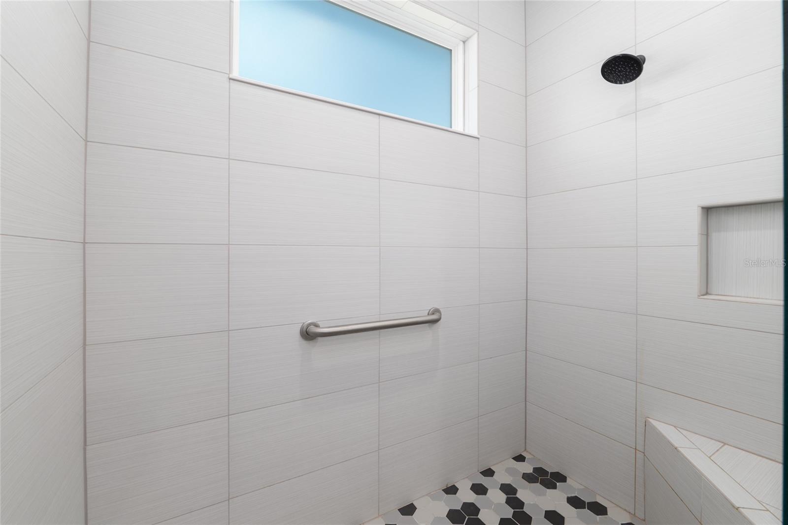 Image 34 of 51 For 9922 97th Lane