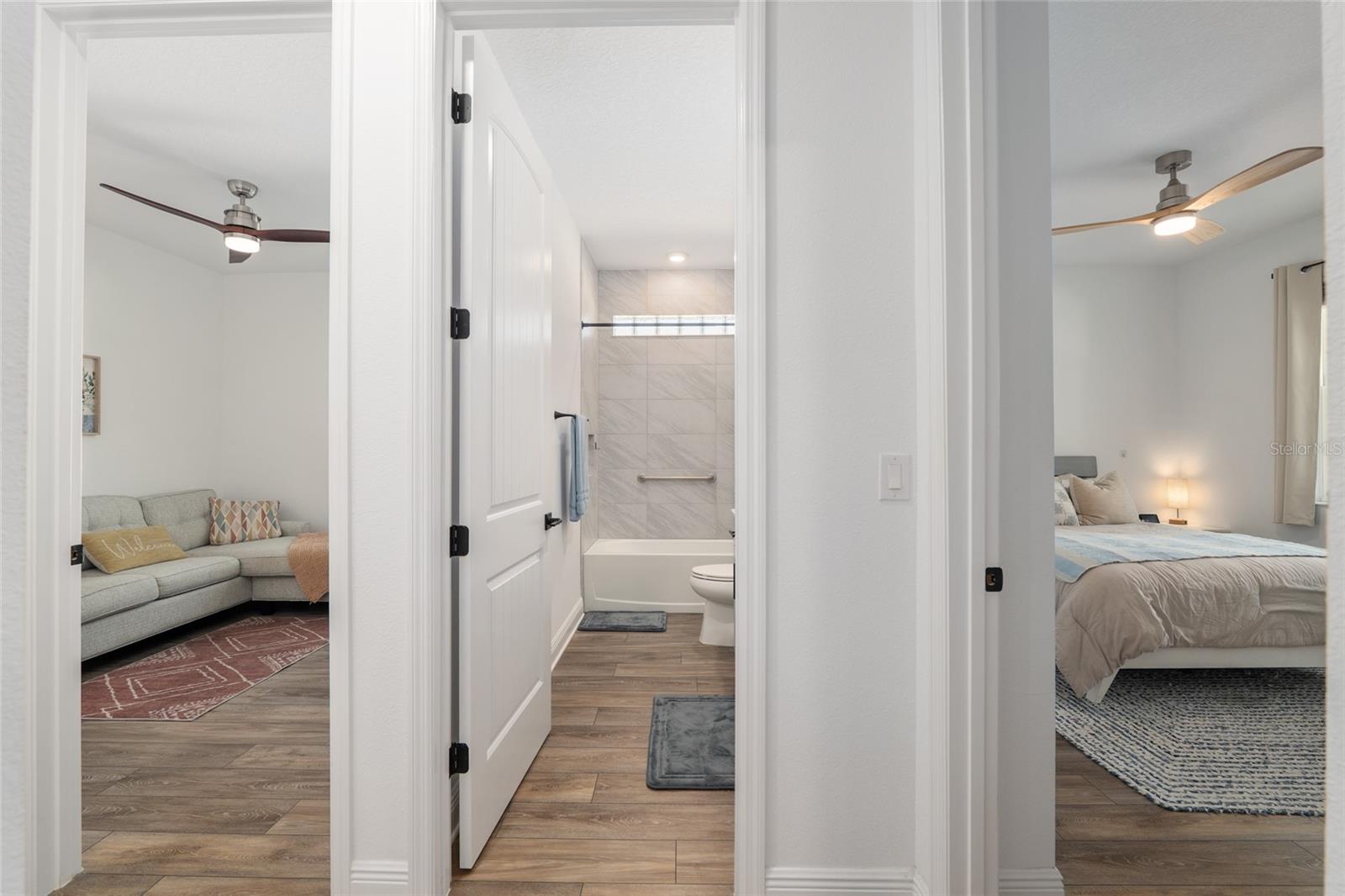 Image 35 of 51 For 9922 97th Lane