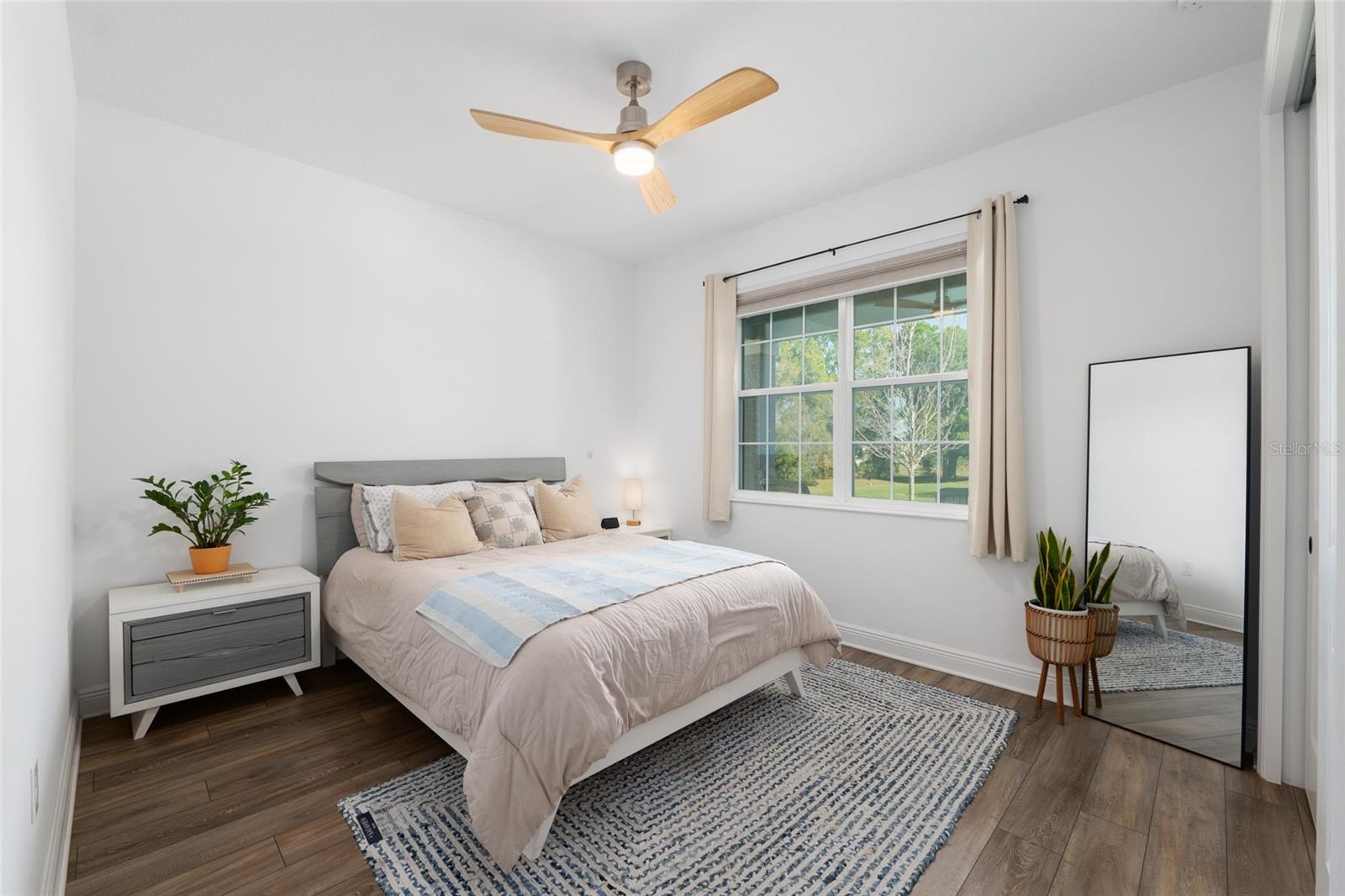 Image 36 of 51 For 9922 97th Lane