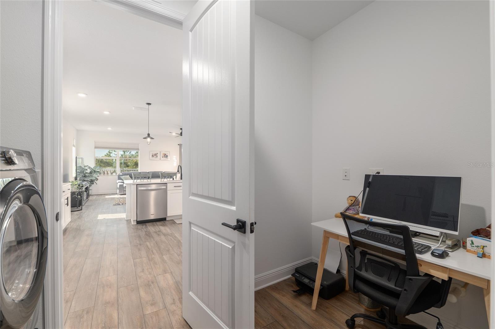 Image 43 of 51 For 9922 97th Lane