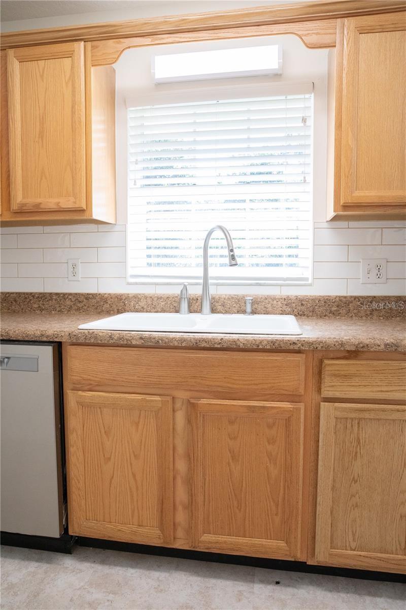 Image 9 of 36 For 4279 32nd Circle