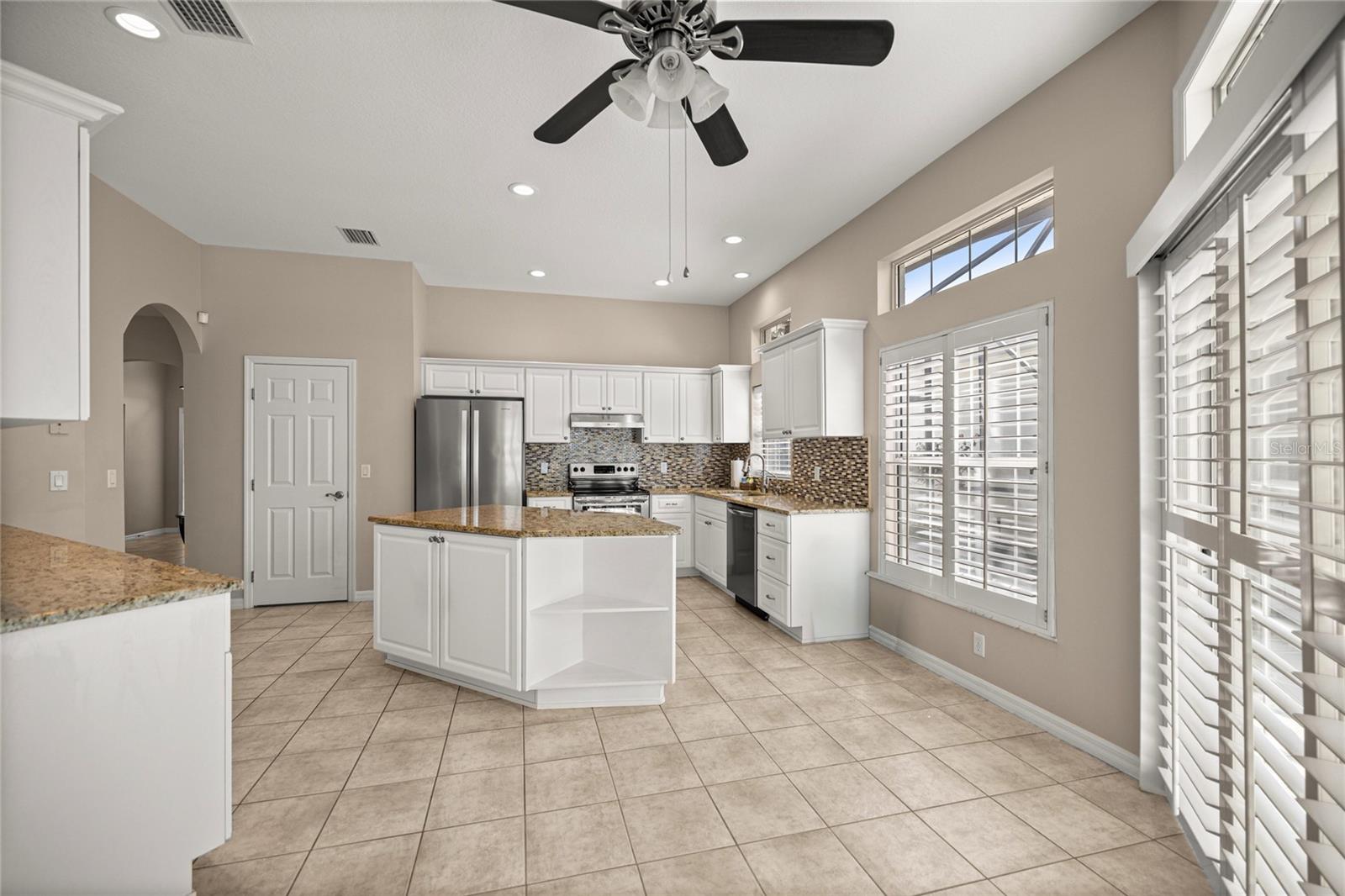 Image 6 of 39 For 4104 30th Court