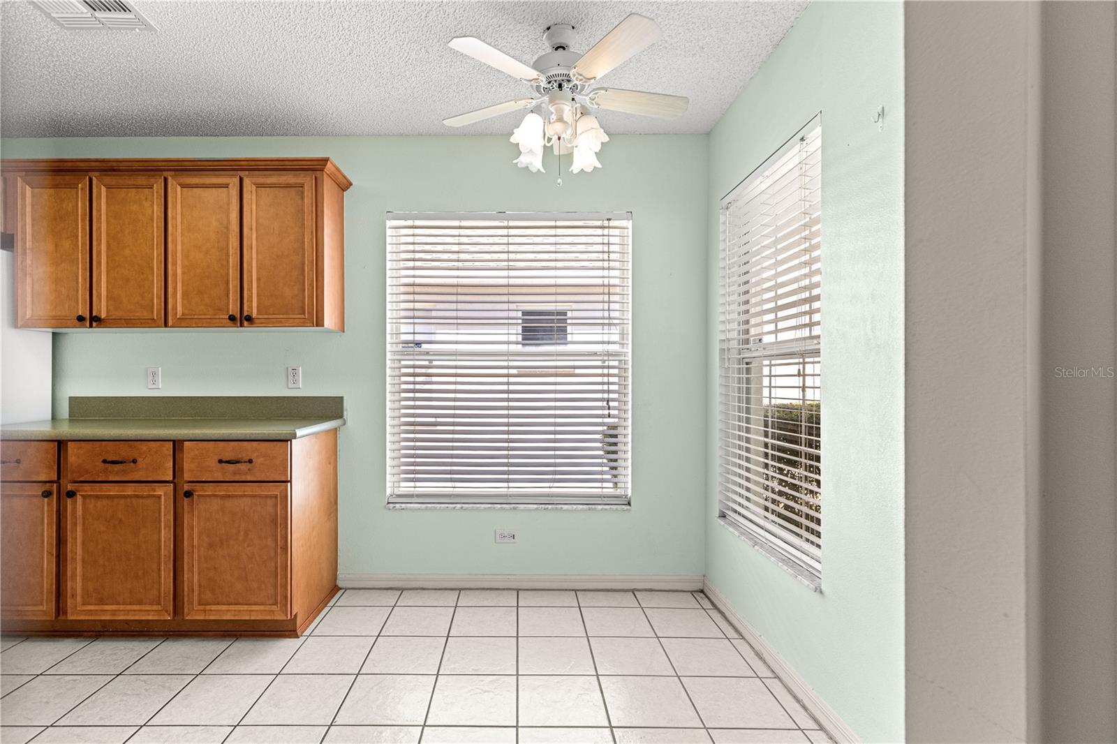 Image 16 of 60 For 9646 92nd Place Road