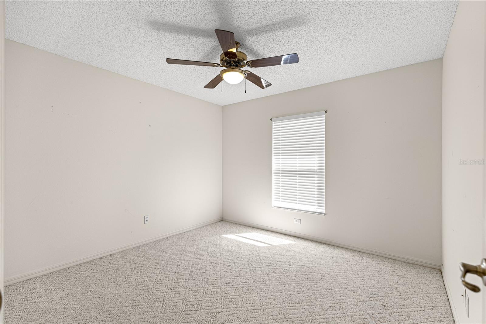 Image 25 of 60 For 9646 92nd Place Road