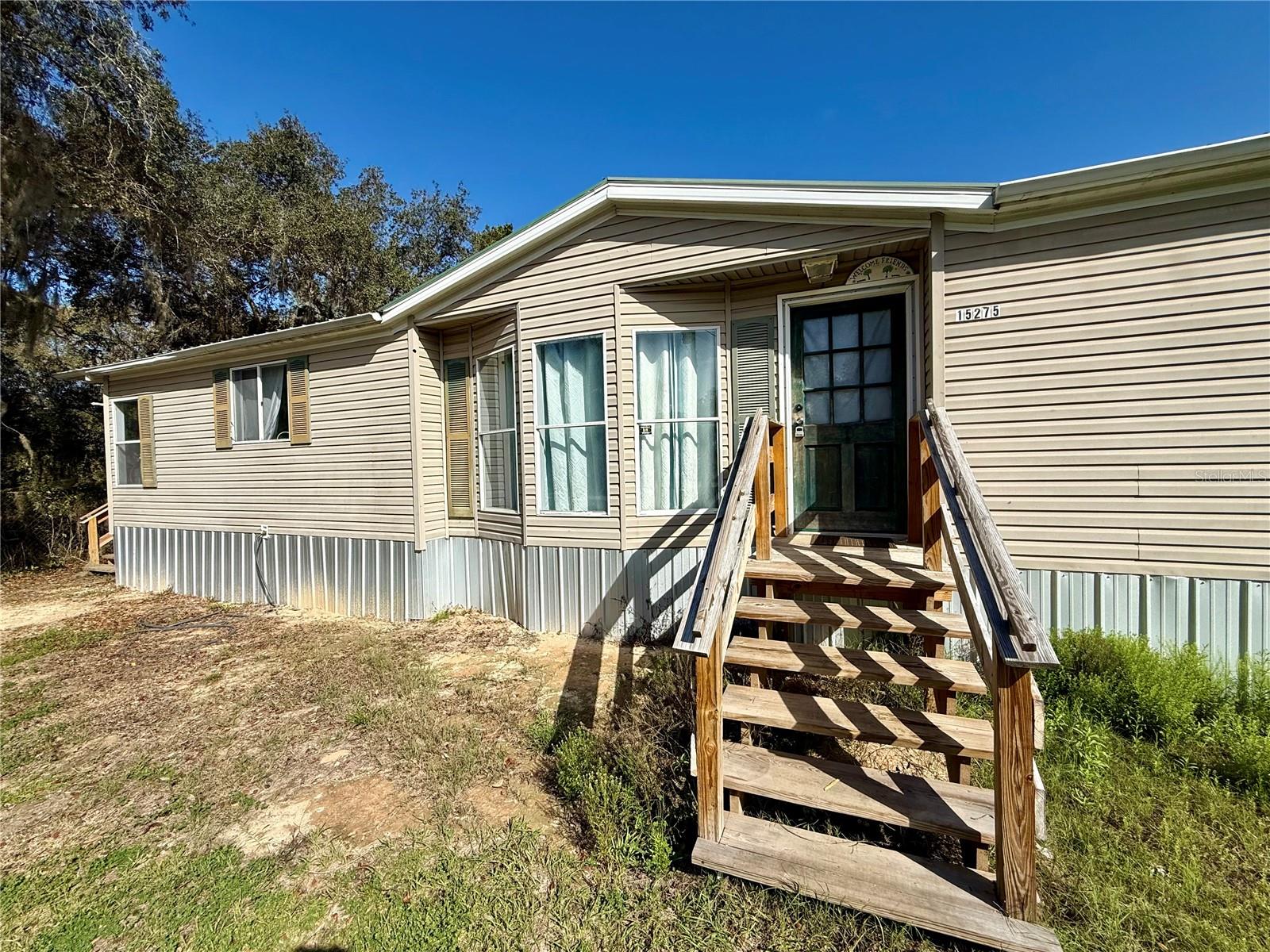 Listing photo id 0 for 15275 238th Street