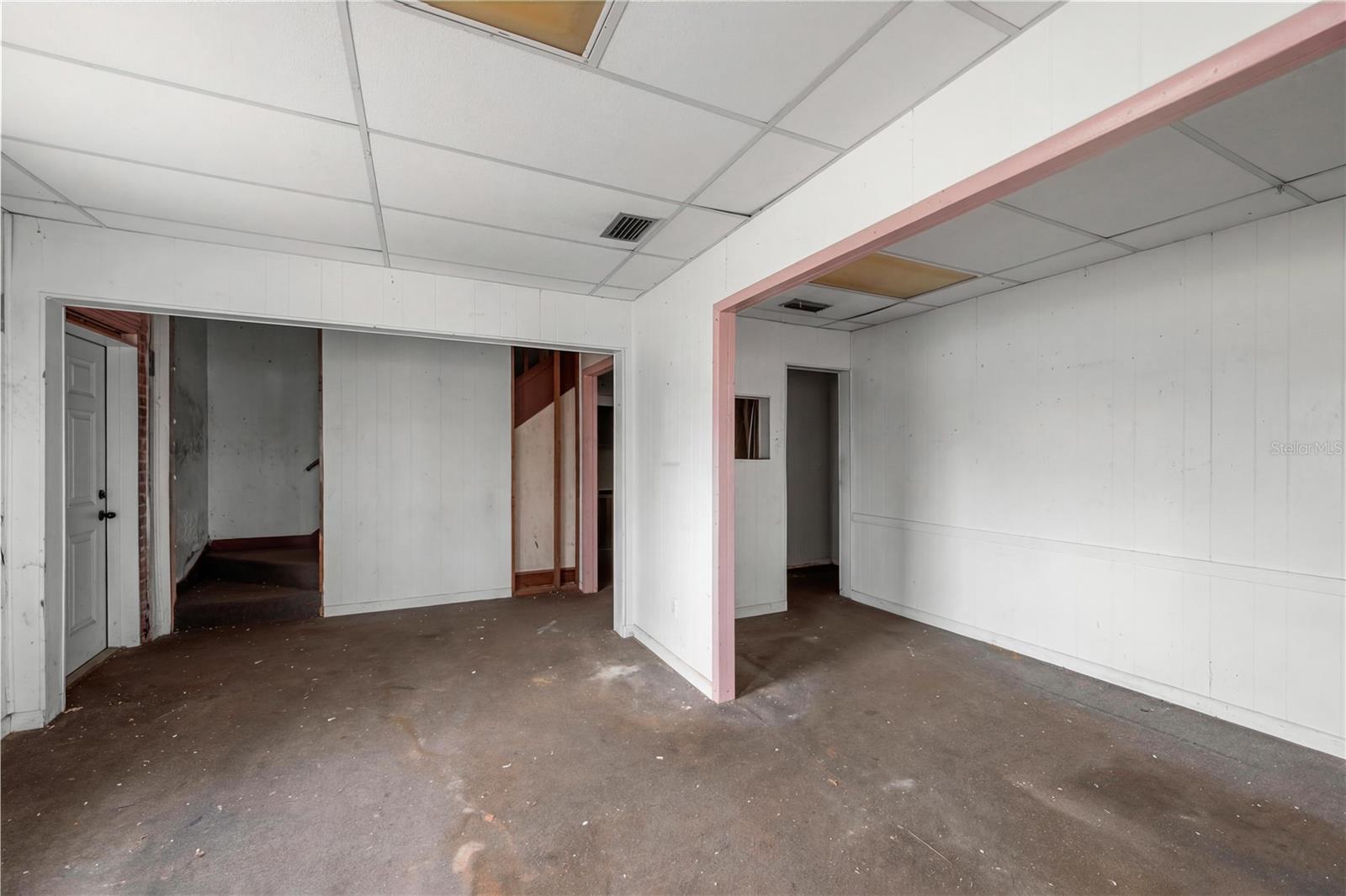 Image 15 of 66 For 120 Main Street