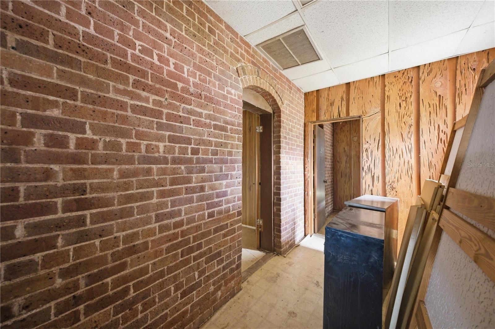 Image 20 of 66 For 120 Main Street