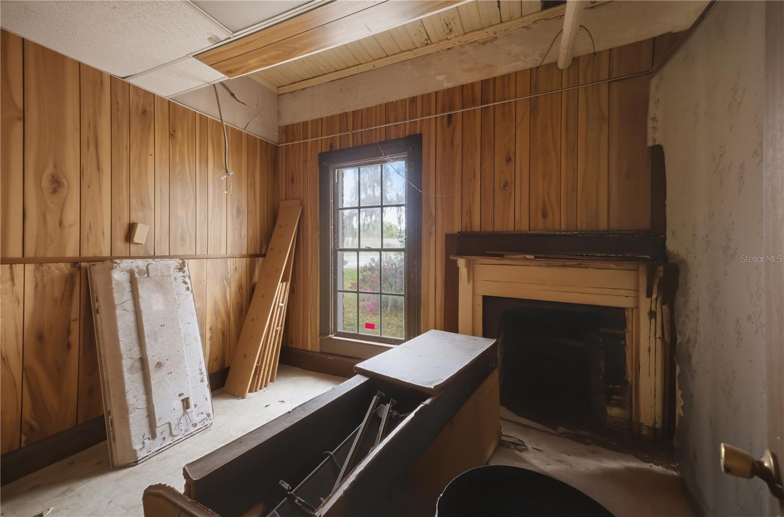 Image 24 of 66 For 120 Main Street