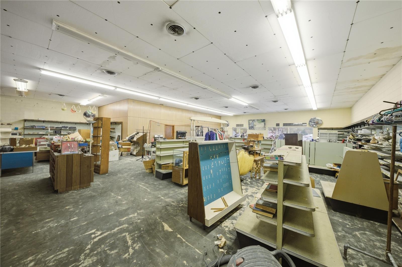 Image 46 of 66 For 120 Main Street