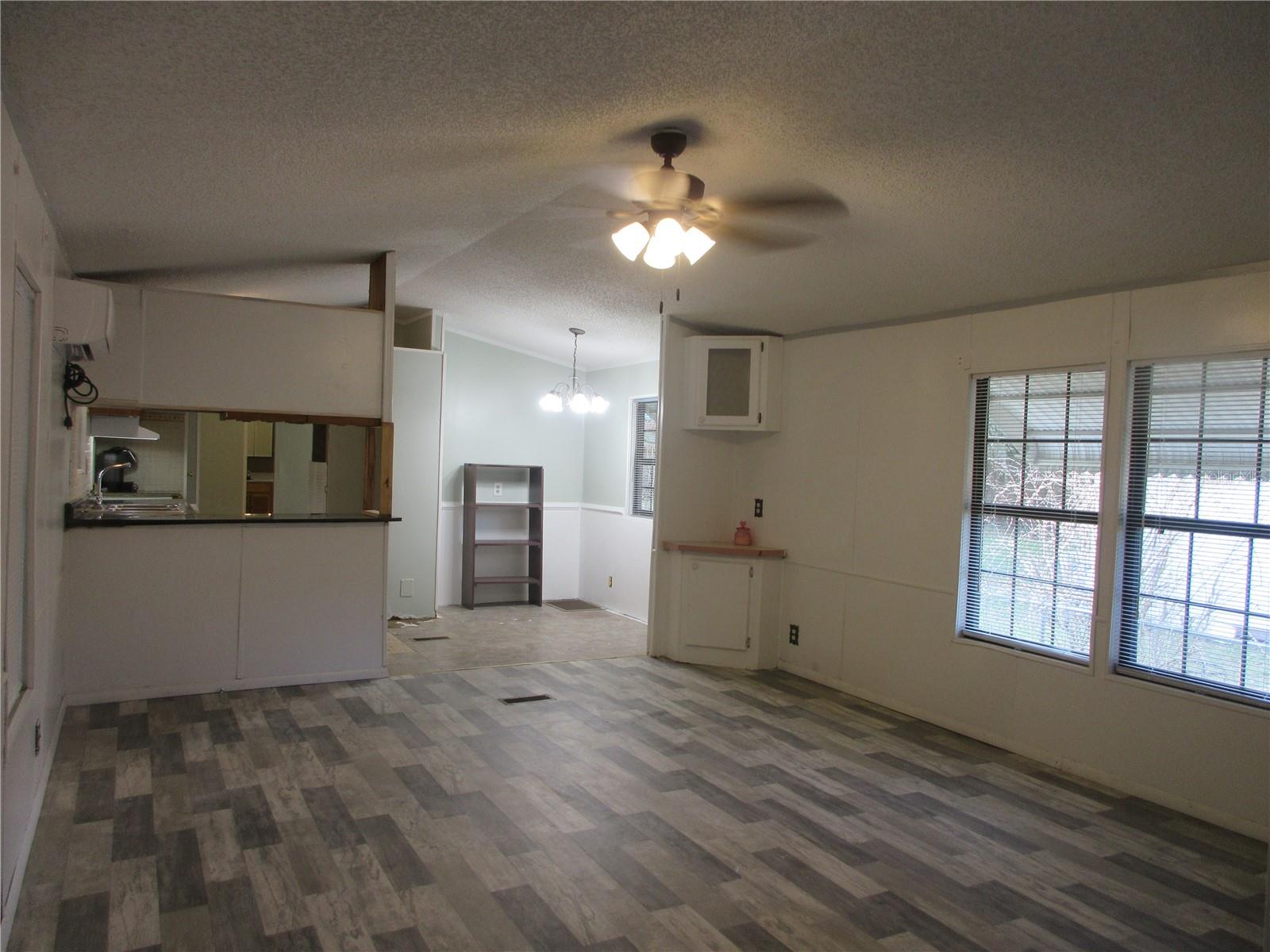 Image 10 of 82 For 18640 22nd Lane